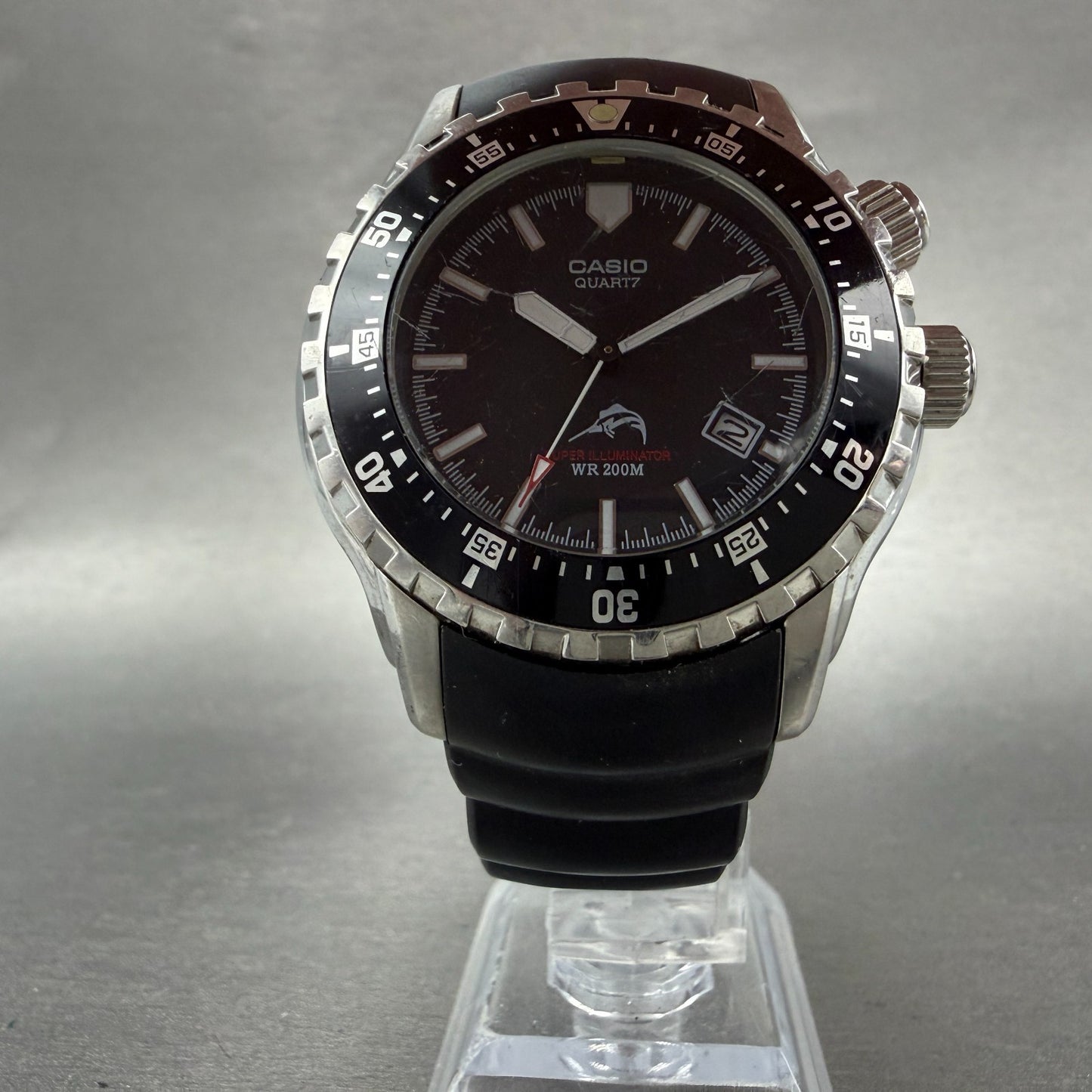 Casio Super Illuminator Dive Watch Men 43mm Black Dial Steel Date Round NewBatt45
