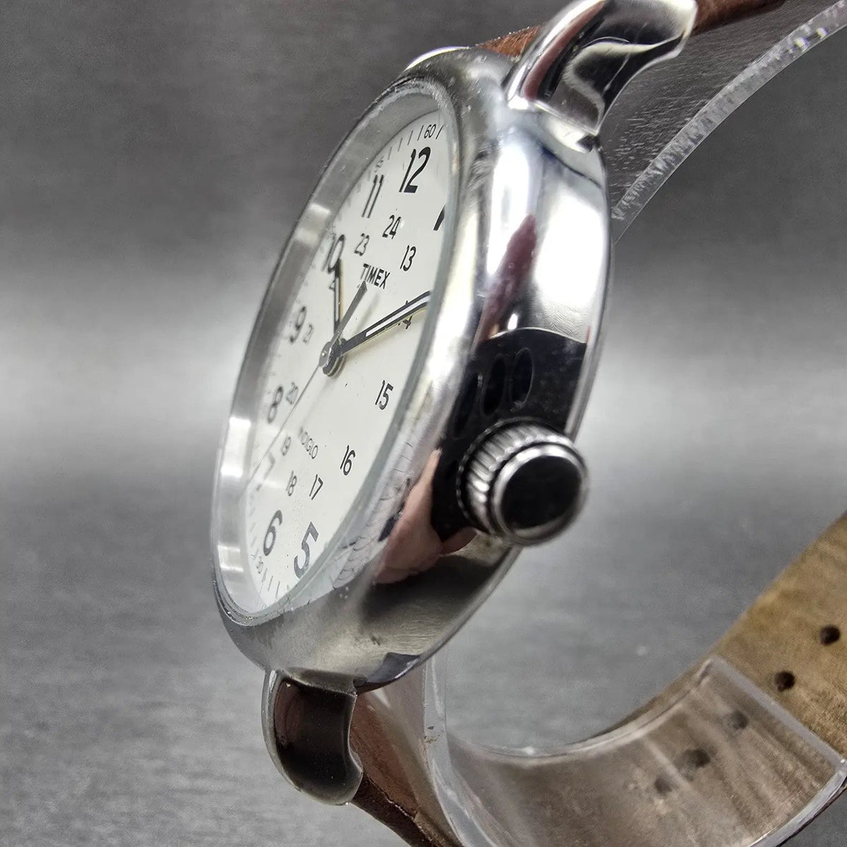 Timex Weekender Watch Men 40mm White Dial Silver Round New Battery T2P4952