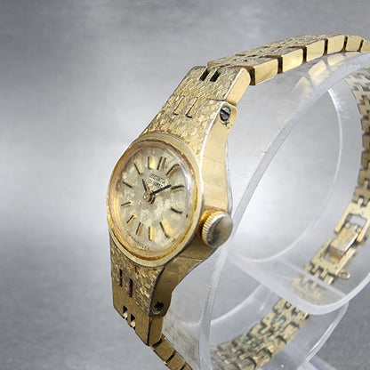 Seiko Watch Women 17mm Gold Dial Gold Tone Oval 14007389 New Battery Vintage A12
