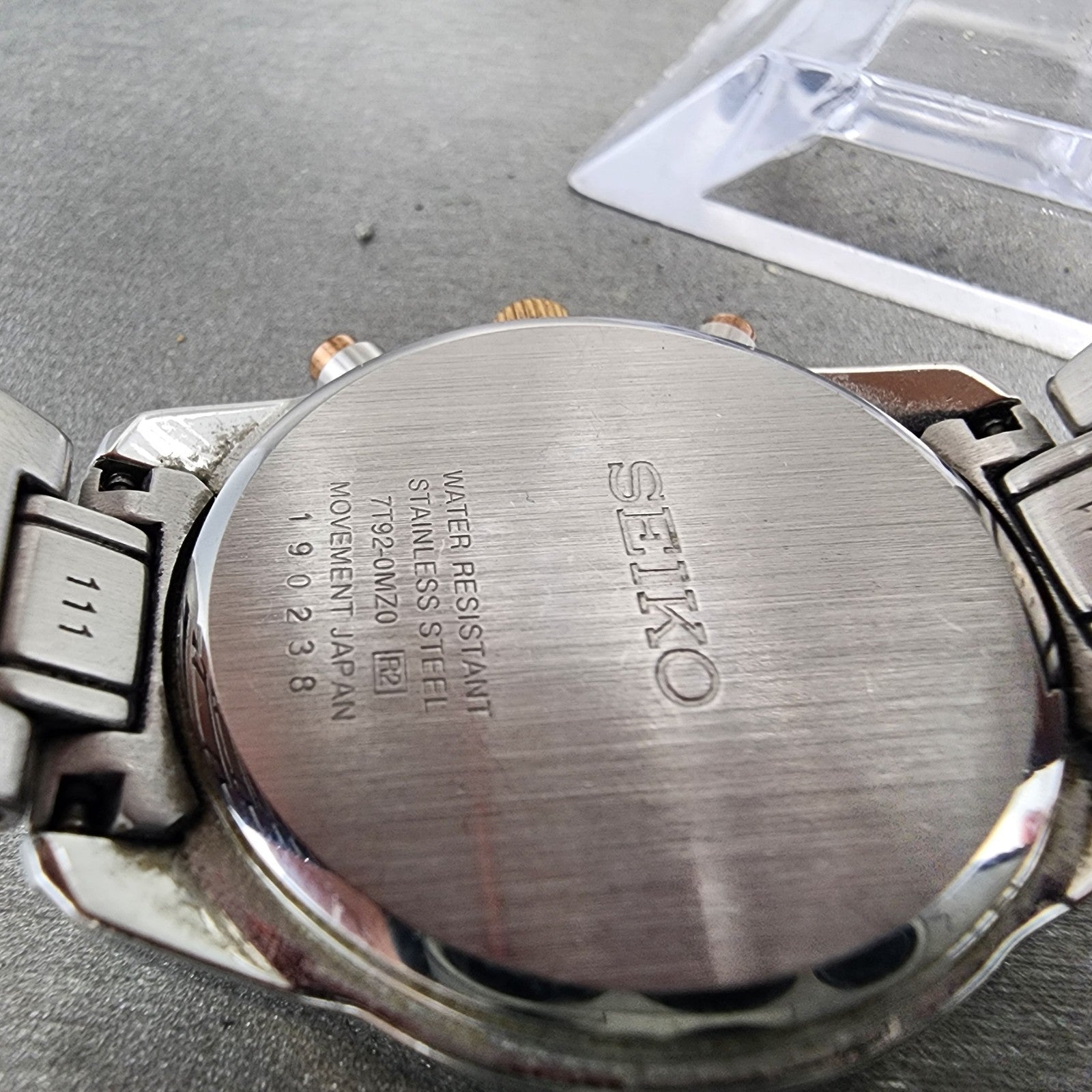 Seiko Chronograph Watch Women 34mm MOP Dial Two Tone Date 7t920mz0 New Battery9