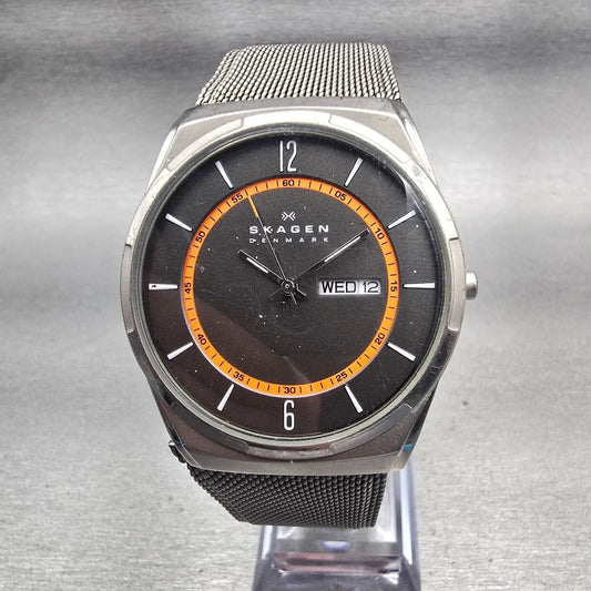 Skagen Melbye Watch Men 40mm Gray Dial Titanium Daydate SKW6007 New Battery0