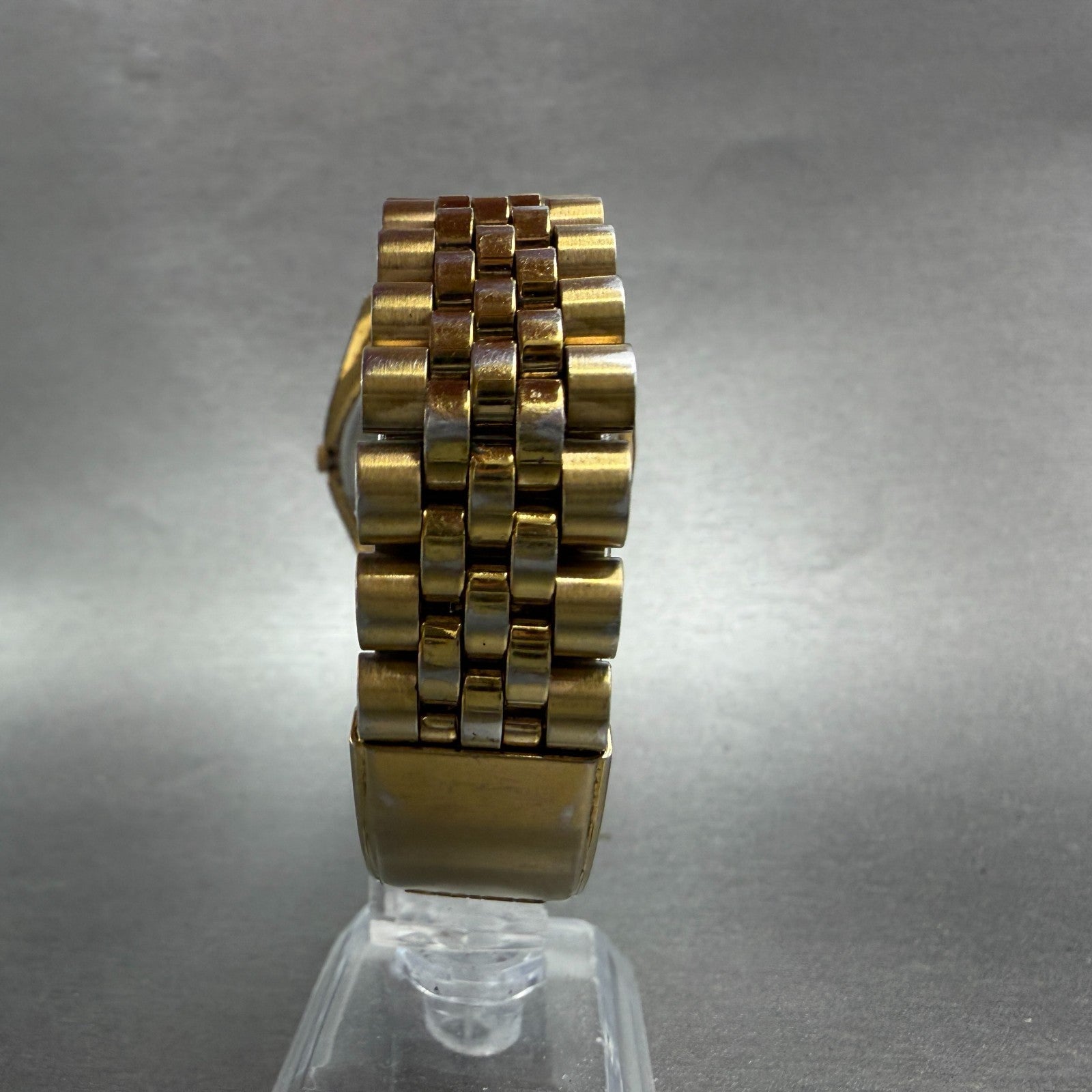 Seiko SQ President Watch Men 36mm Black Dial Gold Tone Daydate 5Y23-8A69 NewBatV7