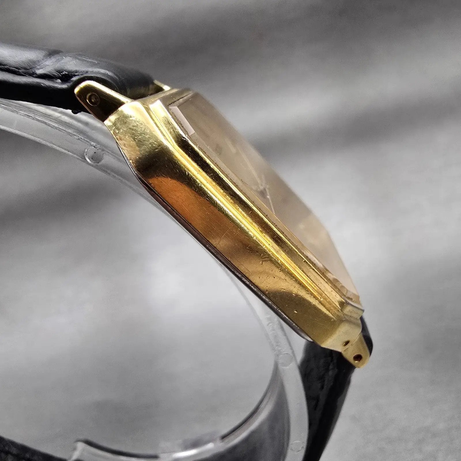 Seiko Watch Men 27mm Gold Dial Gold Tone Rectangle 5P31-5C50 New Battery VTG3