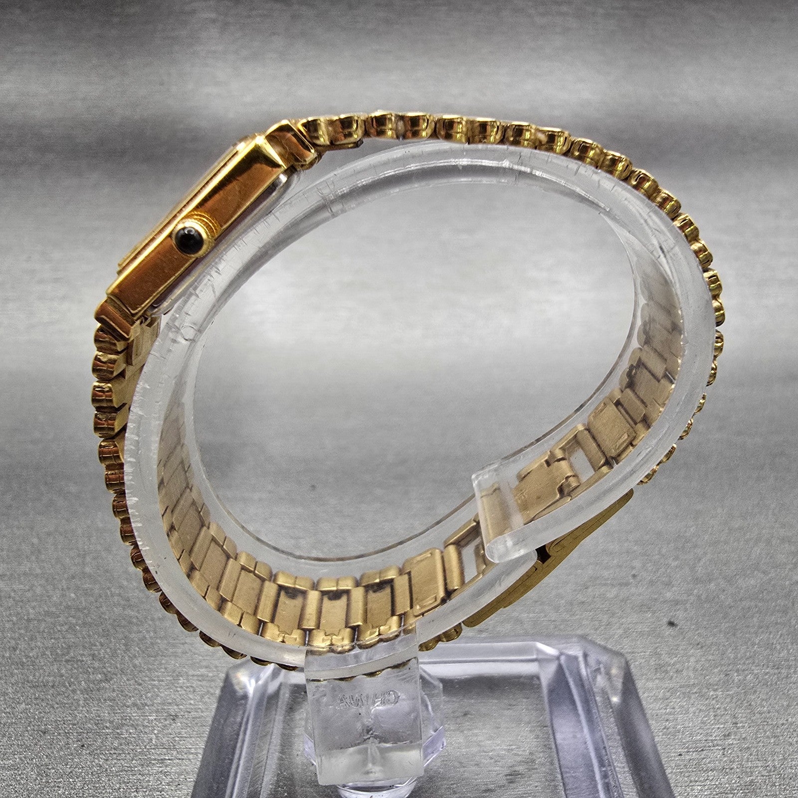 Citizen CQ Watch Women 13mm Black Dial Gold Tone Rectangle 2200-S11917 New Batt6