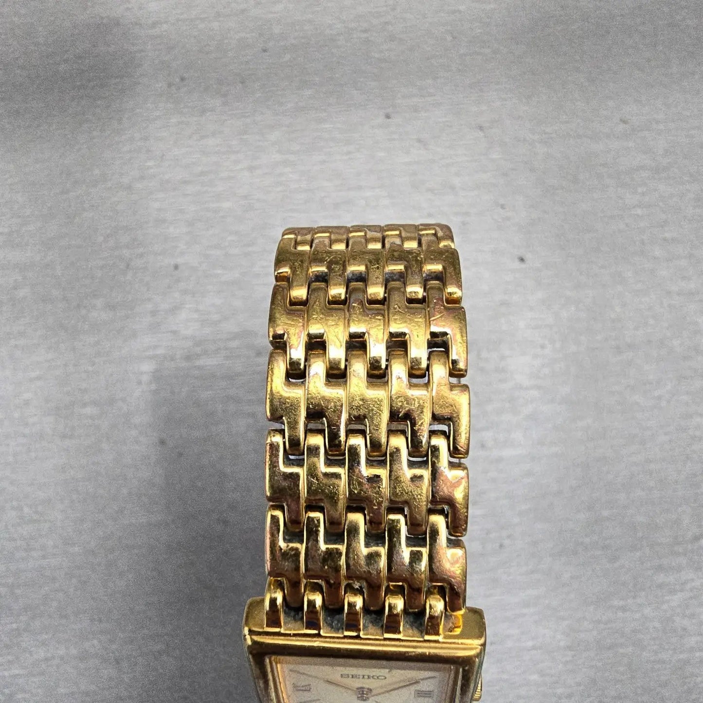 Seiko Watch Women 20mm Cream Dial Gold Tone Rectangle 1N00-6H39 New Battery VTG5