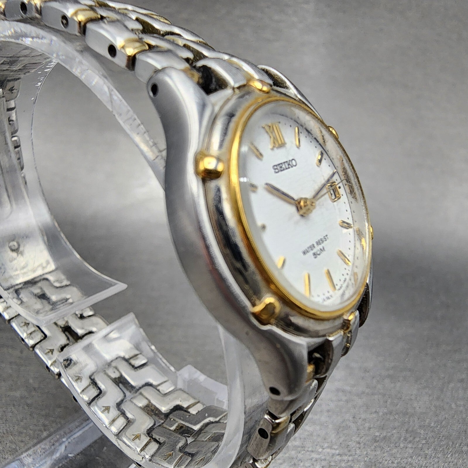 Seiko Watch Women 26mm White Dial Two Tone Date Round 7n820599 New Battery A1233