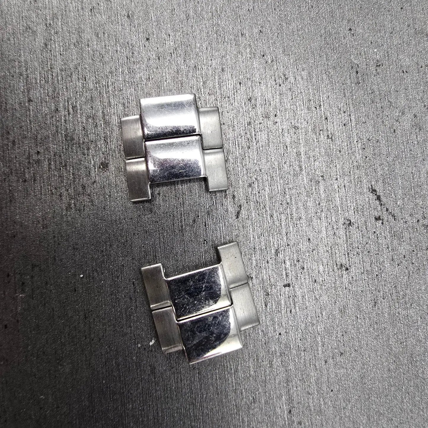 48519422