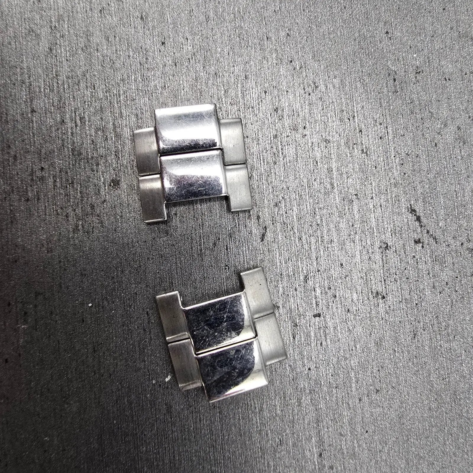 48519422