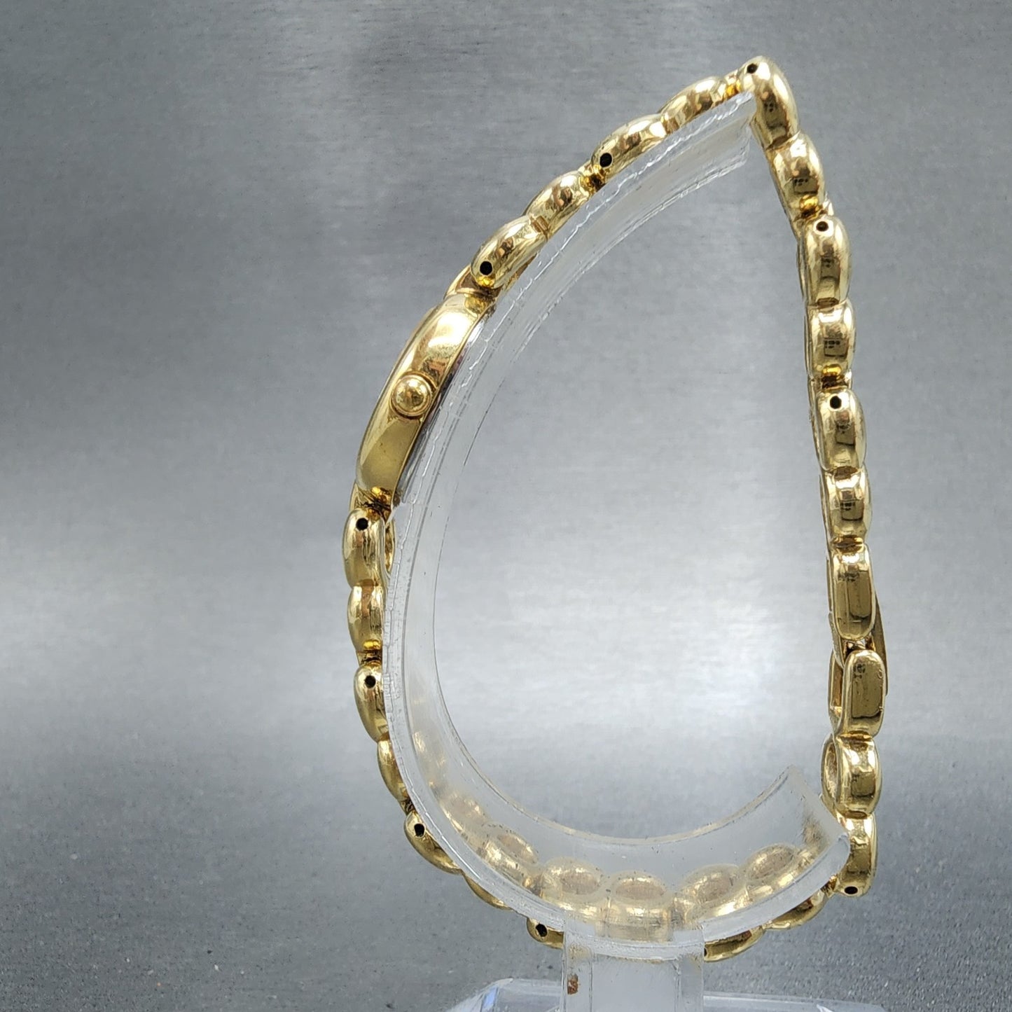 Seiko Watch Women 17mm Champagne Dial Gold Tone Oval 1n005a00 New Battery6