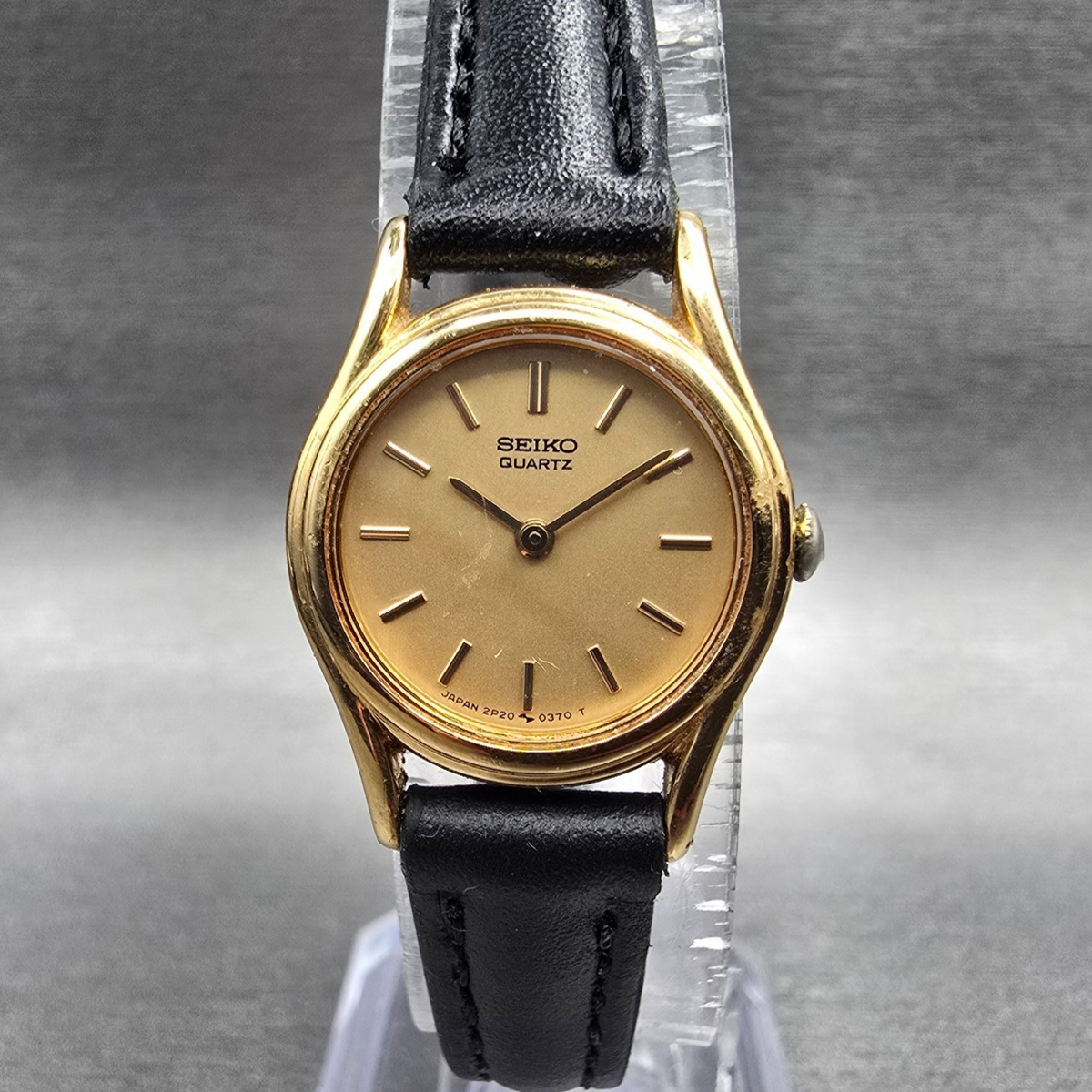 Seiko Watch Women 20mm Gold Dial Gold Tone Round 2P20-0080 New Battery Vintage0