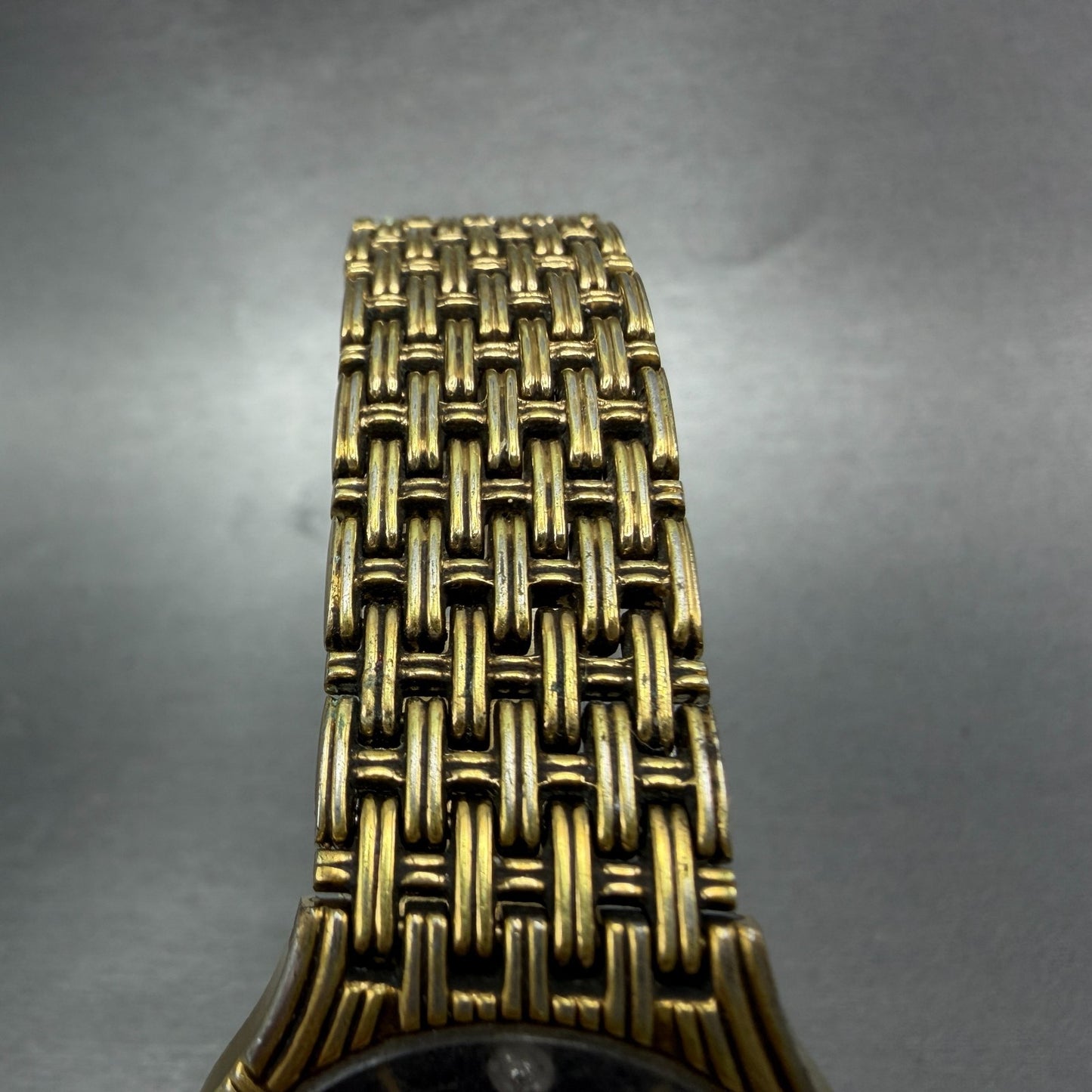 Bulova Watch Men 30mm Black Dial Gold Tone Round 92M83 ETA 976.001 PARTS5