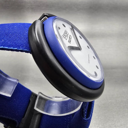 Pop Swatch BLUE RIBBON Watch Unisex White Dial Blue Case Round BS001 New Battery3