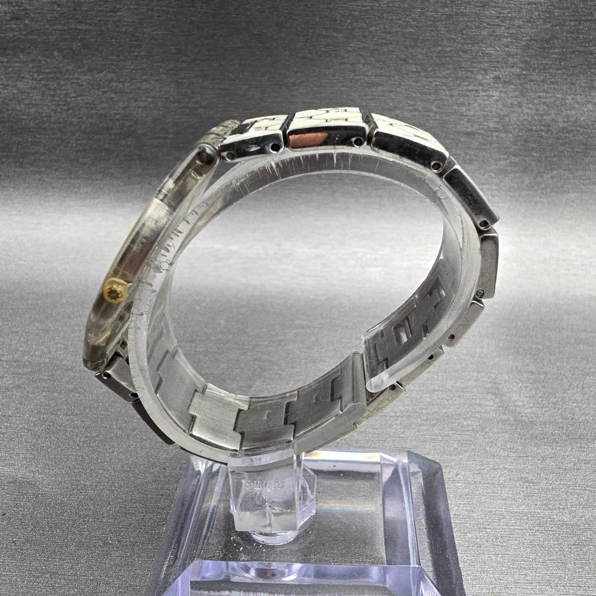 Swatch Elegantly Framed Watch Women 34mm Silver Dial Clear Case SFK356G New Batt6