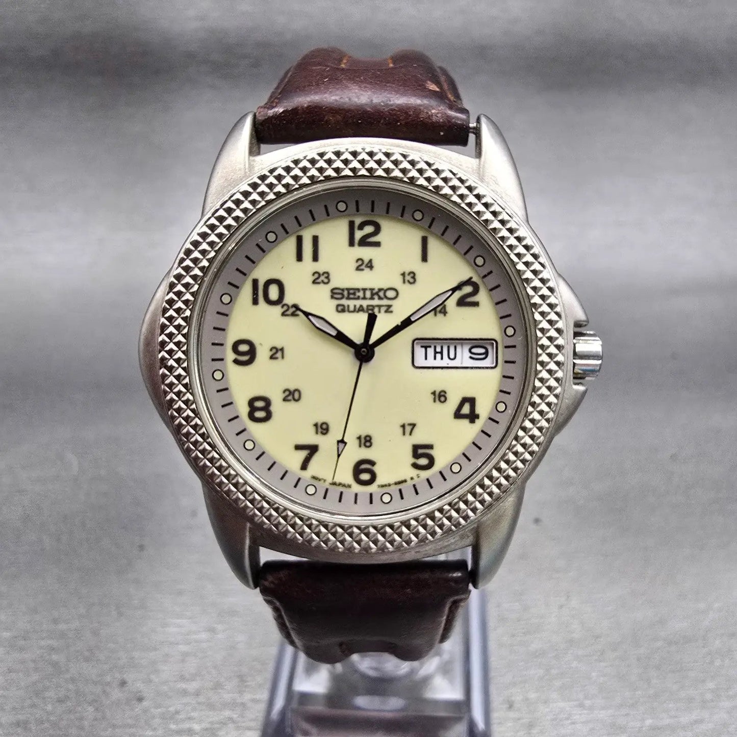 Seiko Watch Men 38mm Luminous Dial Silver Tone Daydate 7N43-6B20 New Battery VTG0
