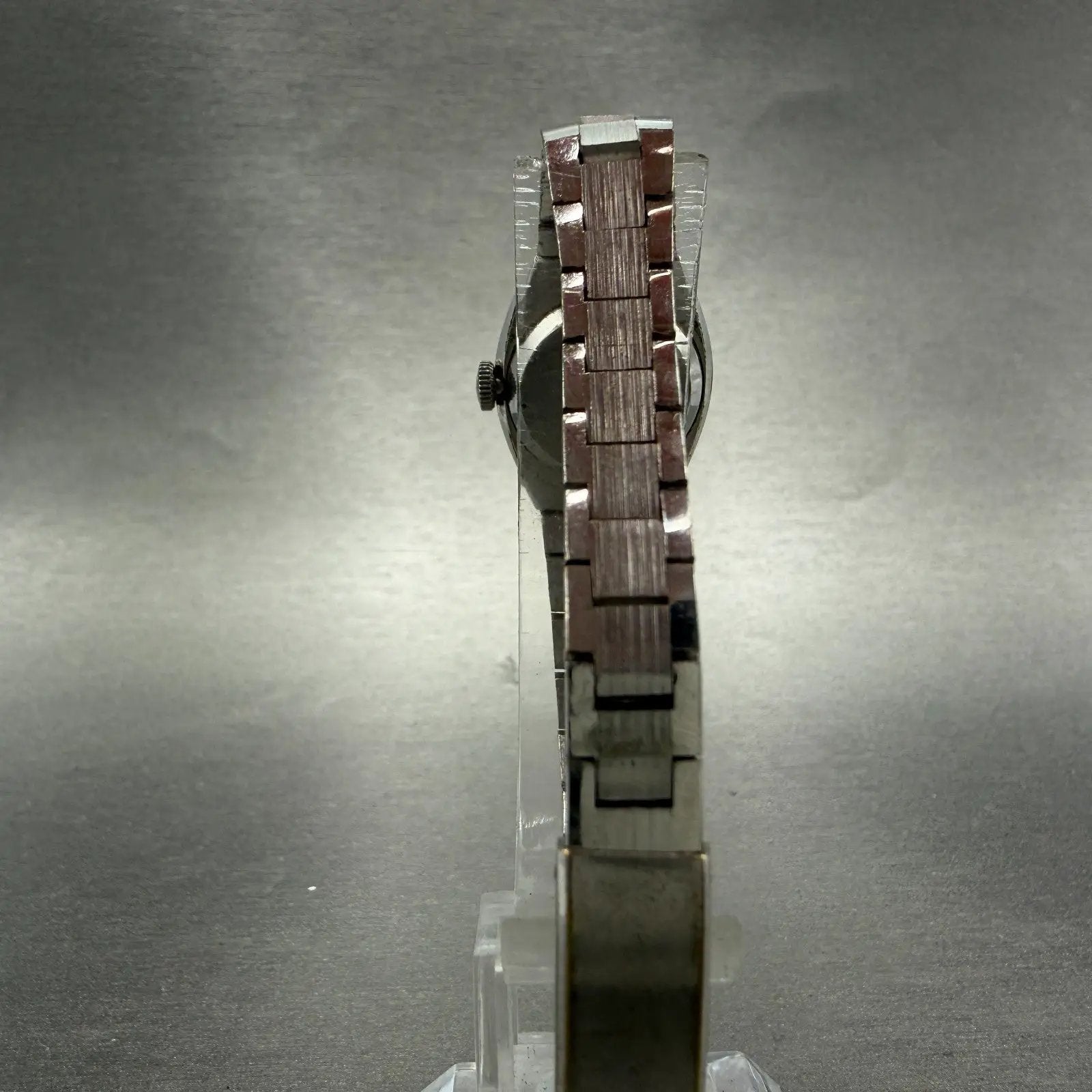 48096327