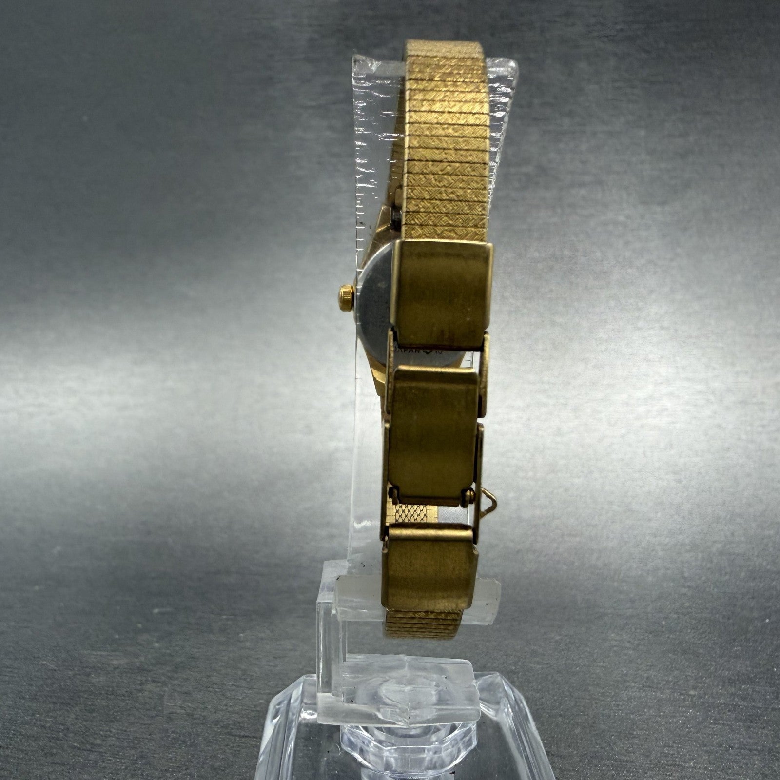 Citizen CQ Watch Women 17mm Champagne Dial Gold Tone 3220-324099 New Battery7