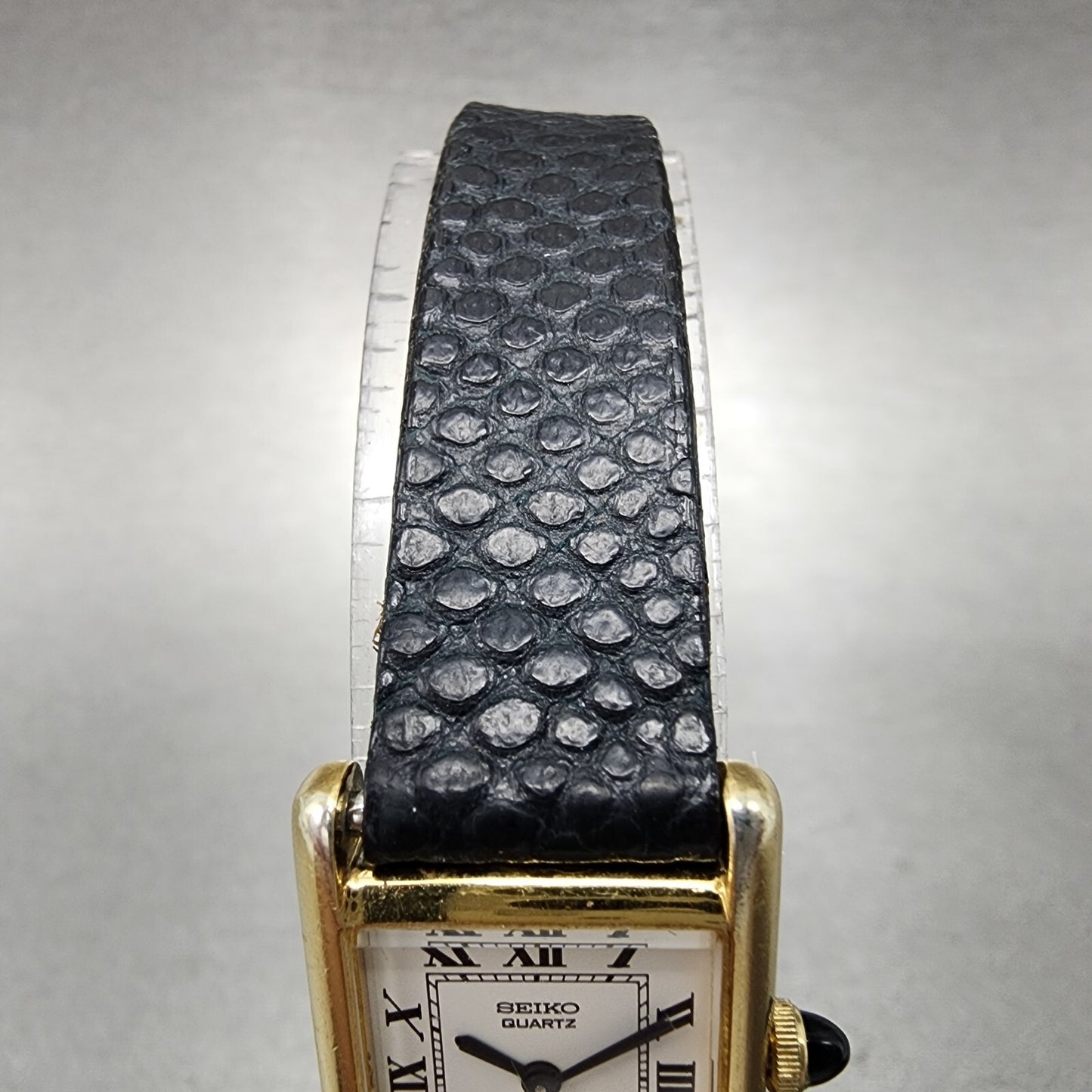 Seiko Tank Watch Women 18mm White Dial Gold Tone Rectangle 14005039 New battery4