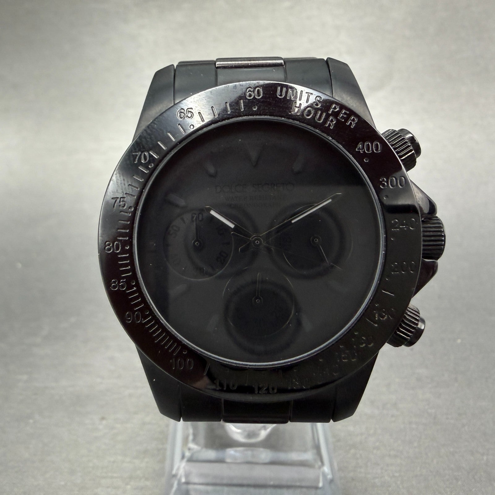 Dolce Segreto Chronograph Watch Men 39mm Black Dial Black Round New Battery0