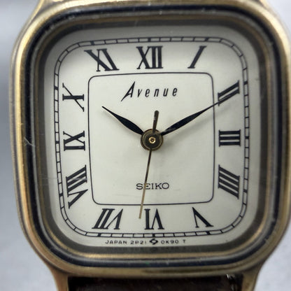 Seiko Avenue Watch Women 21mm White Dial Gold Tone Square 2P21-5D80 New Battery1
