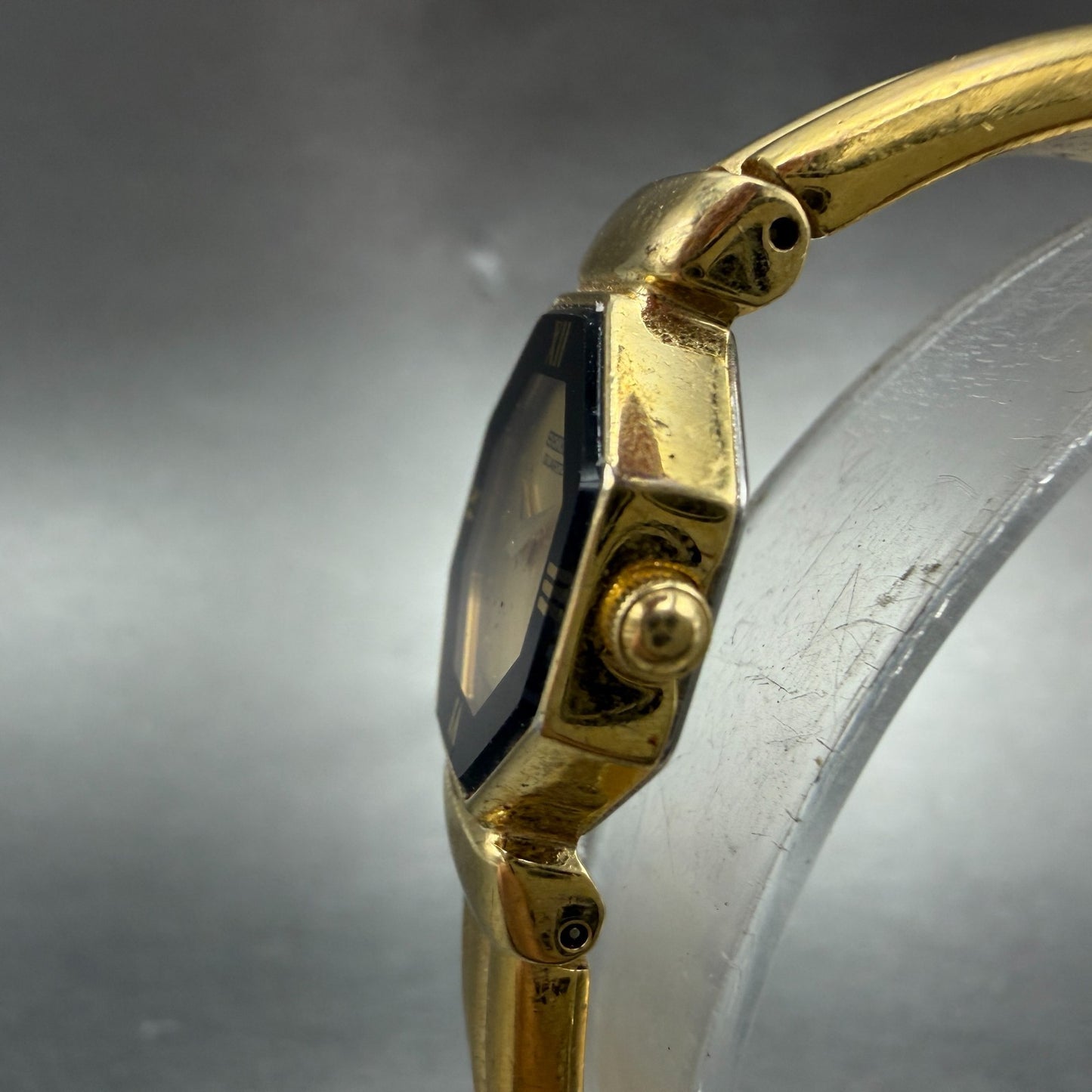 Seiko Watch Women 19mm Champagne Dial Gold Tone Octagon 1N00-5E49 New Battery2