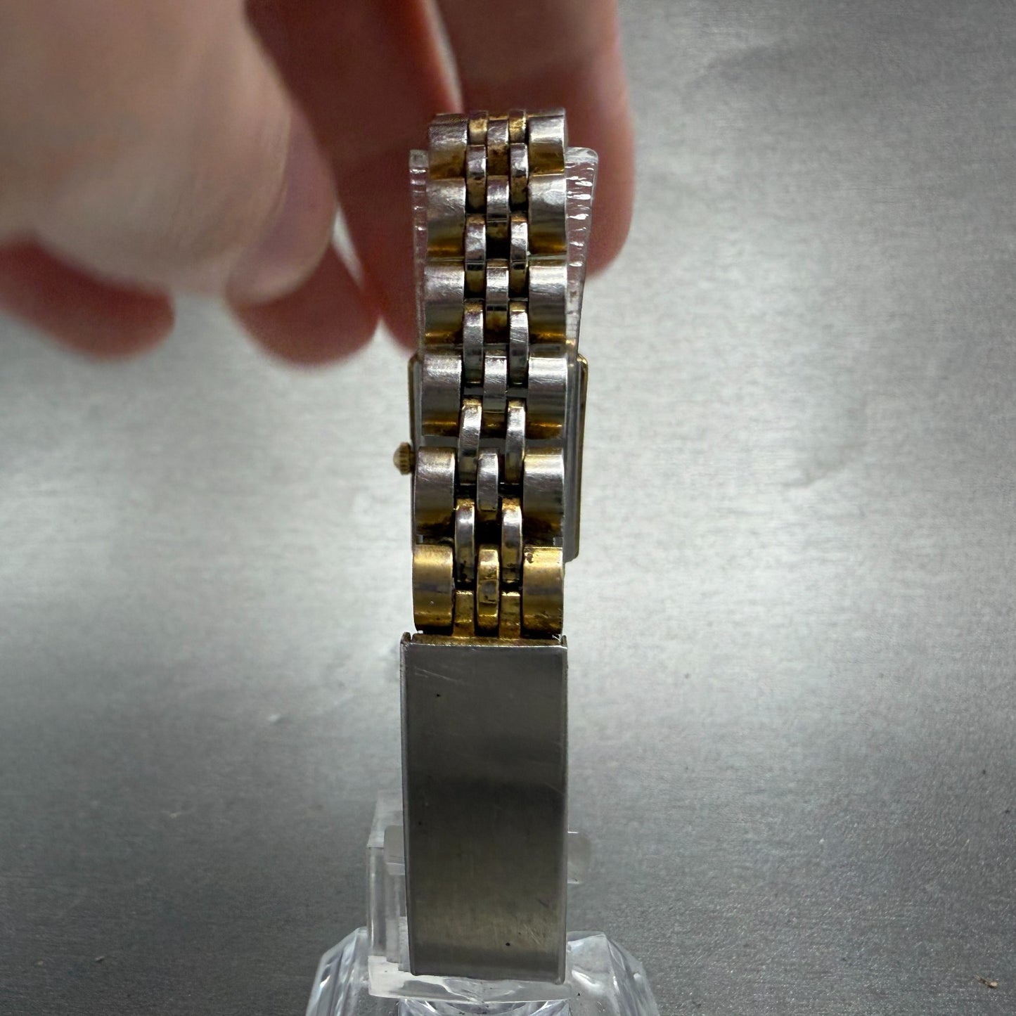 Rado Florence Tank Watch Women 18mm MOP Dial Gold Tone 153.3606.2 New Battery7