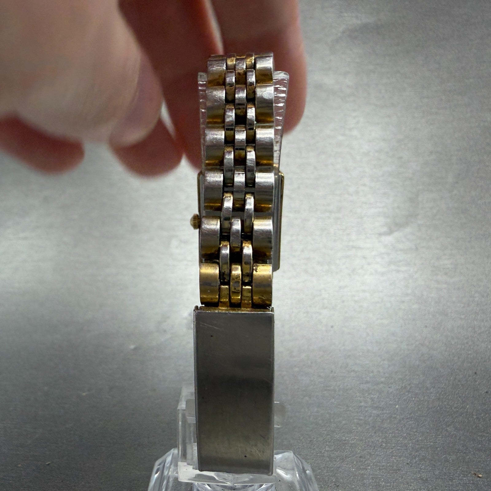 Rado Florence Tank Watch Women 18mm MOP Dial Gold Tone 153.3606.2 New Battery7