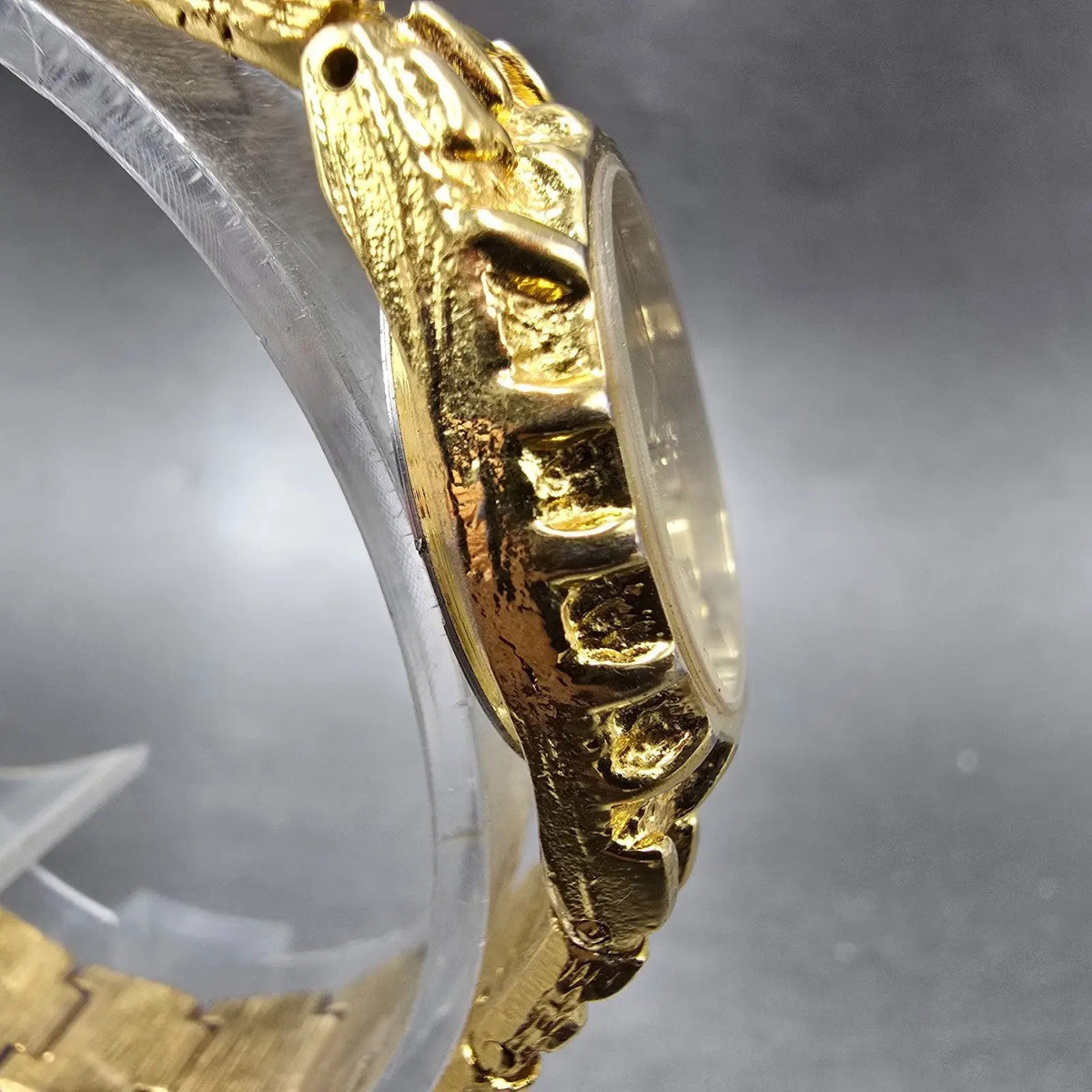 Gruen Watch Women 24mm Gold Dial Gold Nugget Case Tone New Battery VTG3