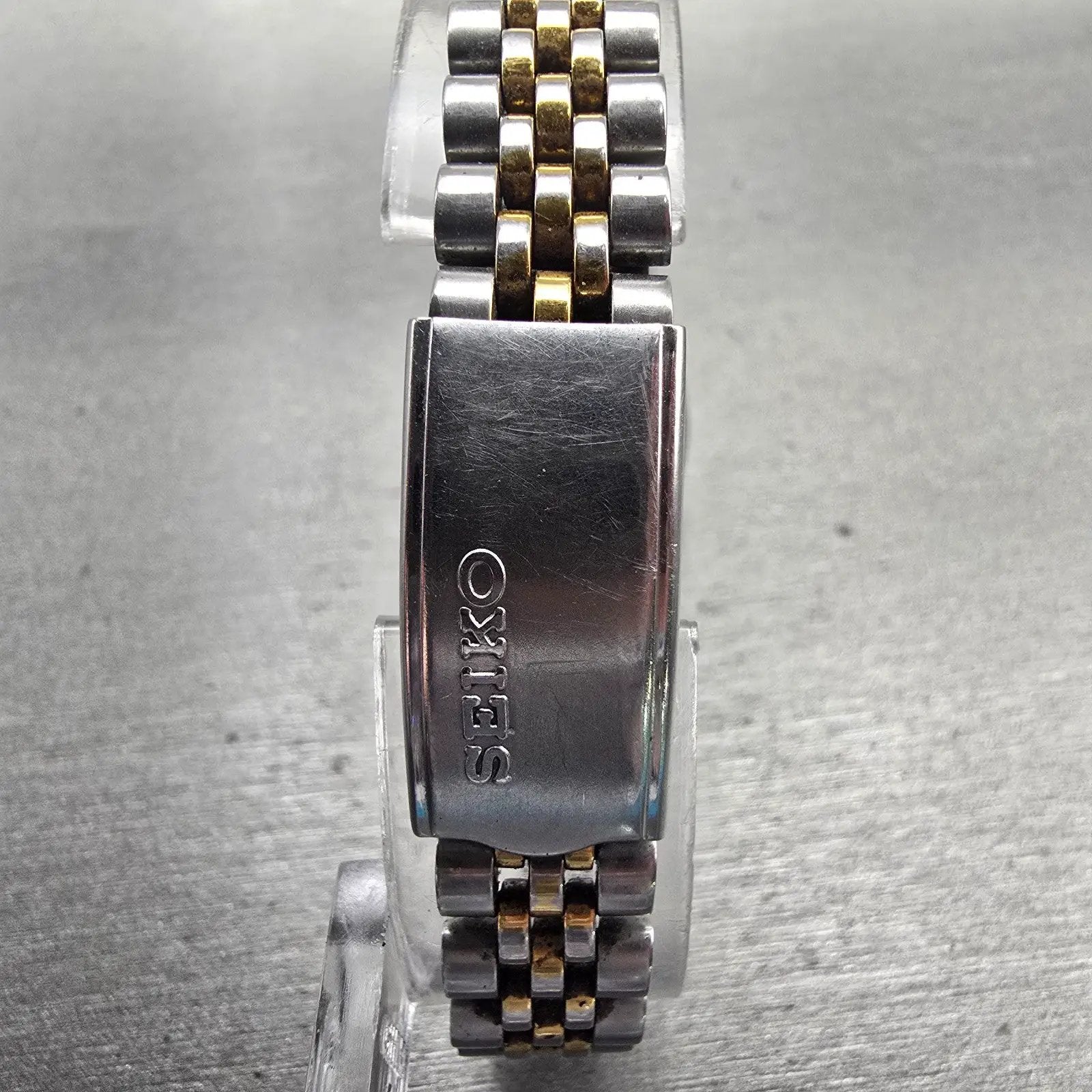 Seiko Watch Women 24mm Silver Dial Two Tone Daydate Round 7N83-0041 New Battery7