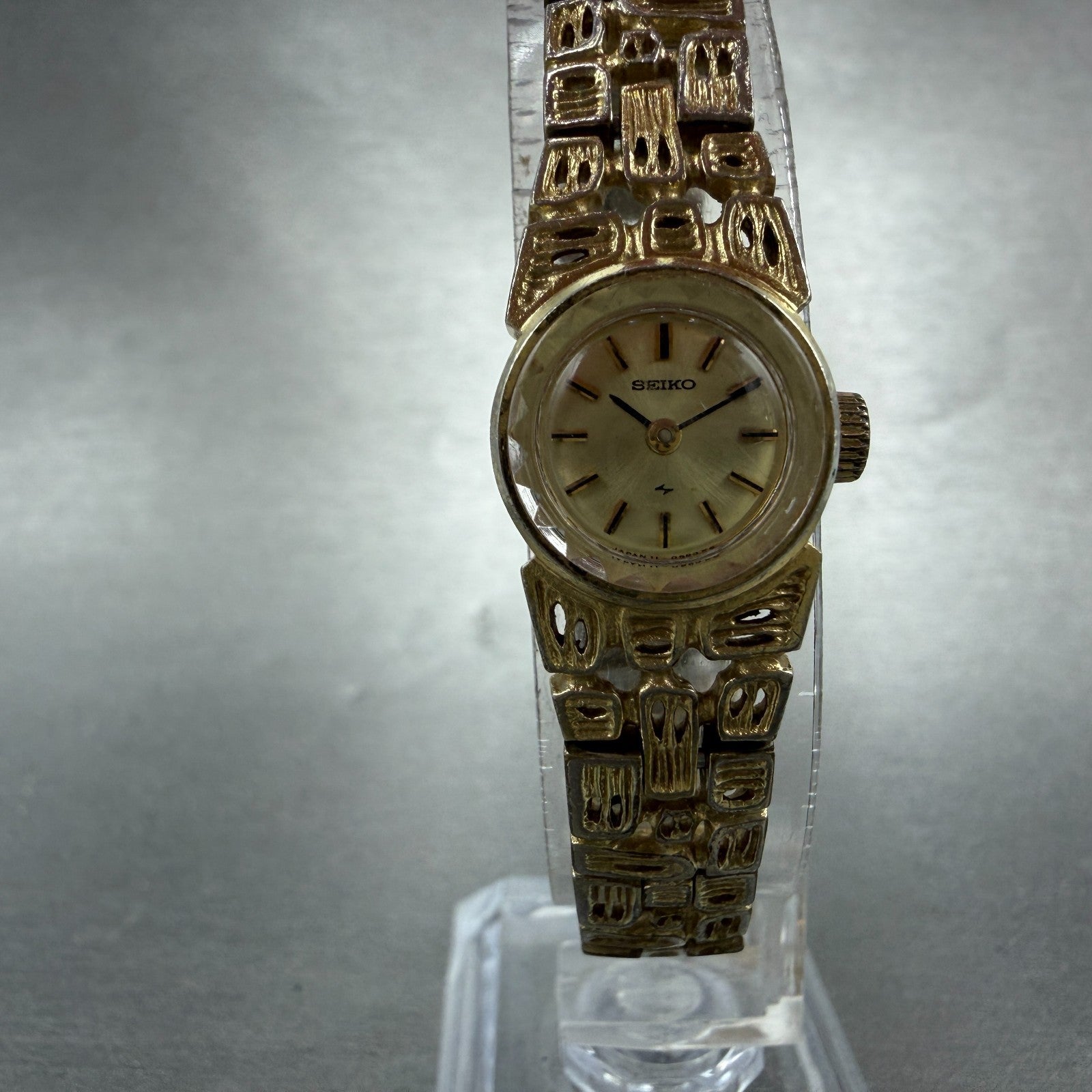 Seiko Watch Women 16mm Champagne Dial Gold Tone Manual Round 11-0549 Runs VTG5