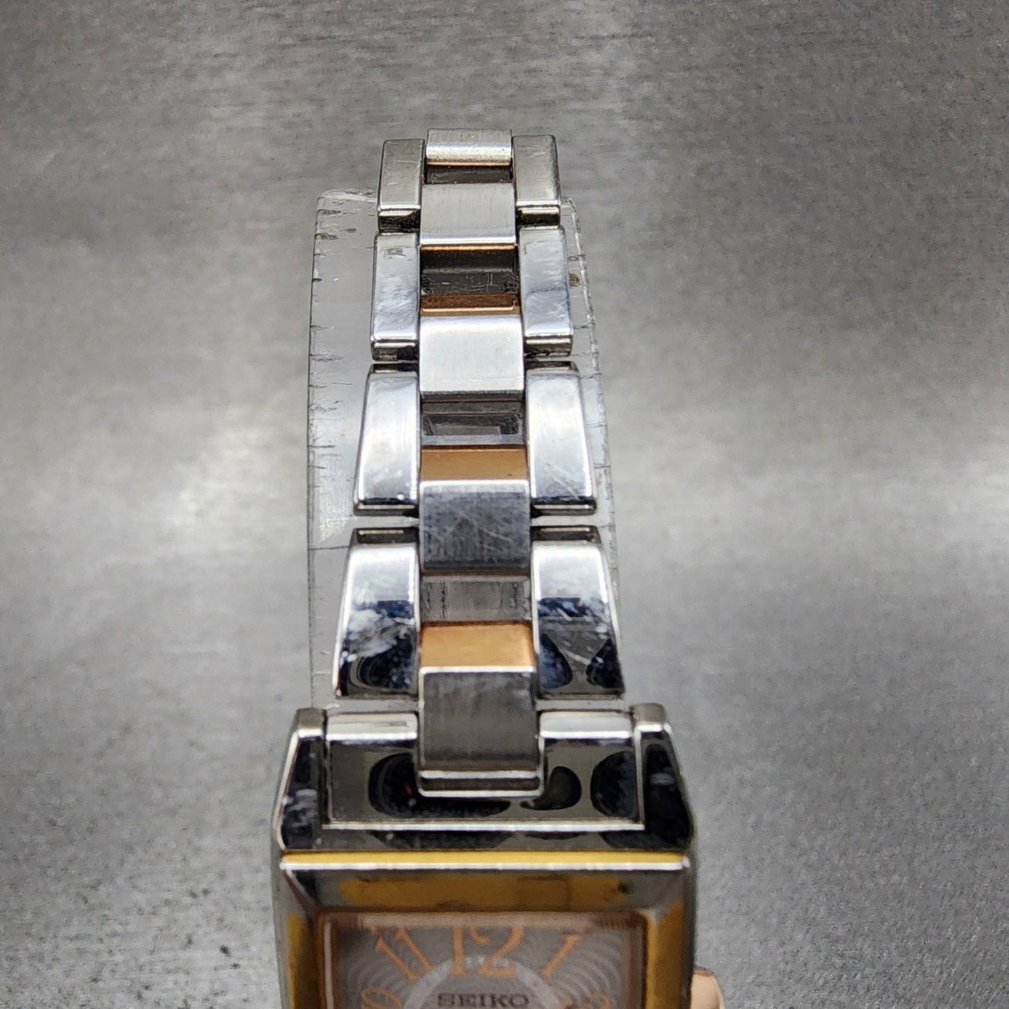 Seiko Solar Tank Watch Women 19mm White Dial Two Tone Rectangle Lukia V111 RunsA4