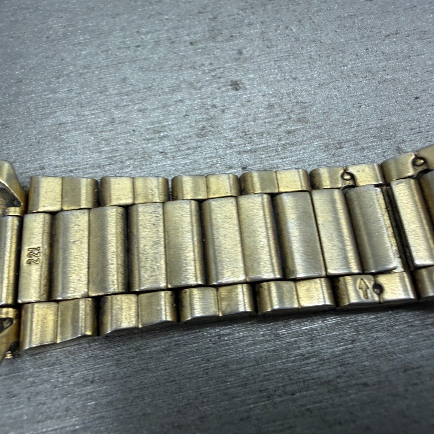 Seiko Bracelet 20mm Stainless Steel Gold Tone Tri Folding Clasp M03N-D-E Japan9