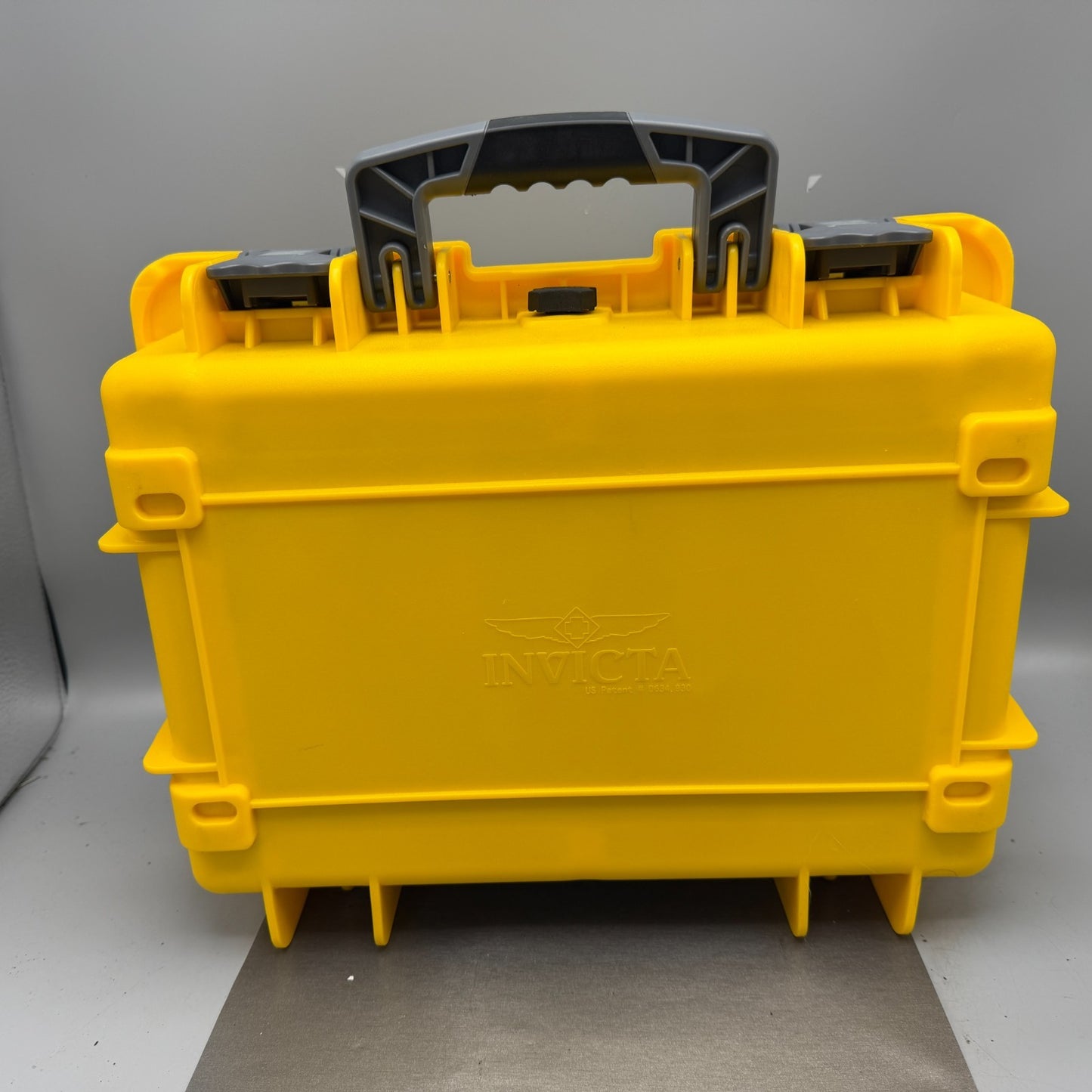 Invicta 8 Slot Watch Case Hard Yellow Plastic Foam insert Handle Cary Case ABC5