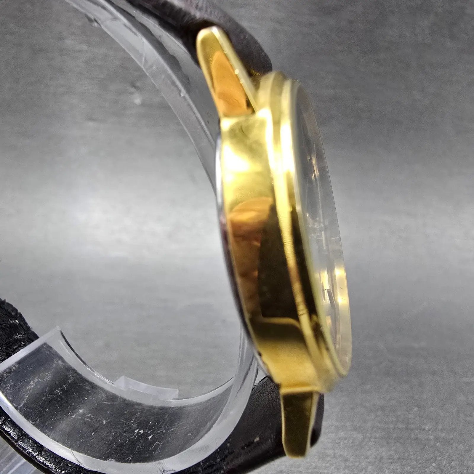 Citizen Watch Men 33mm Black Dial Gold Tone Date Round 6010-847971 New Battery3