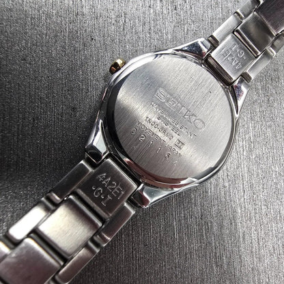 Seiko Watch Women 22mm White Dial Two Tone Round 1N00-0RM0 Bracelet New Battery10