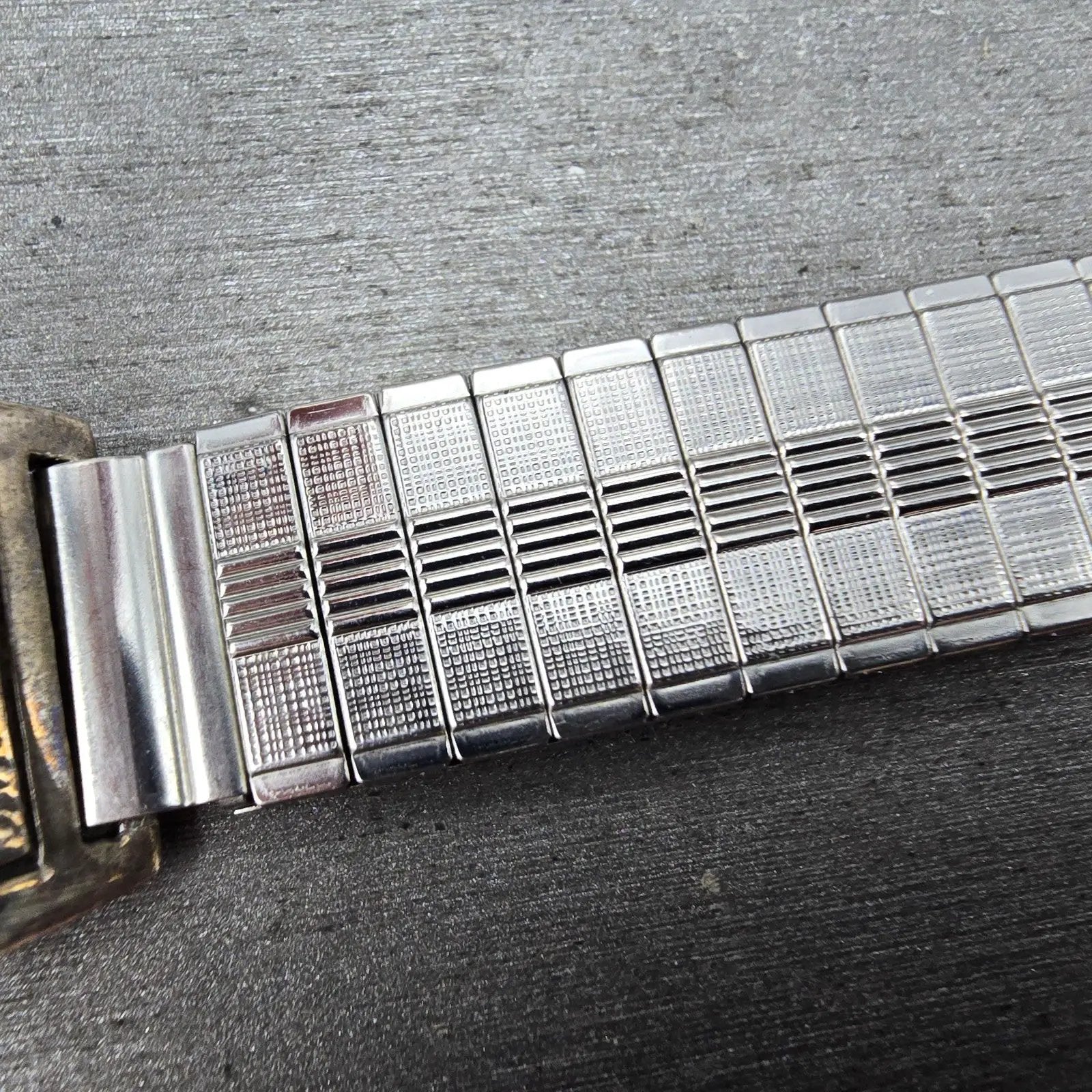 Navajo Sterling Silver Watch Band Tips 17mm Lizard Design Stretch Band VTG4