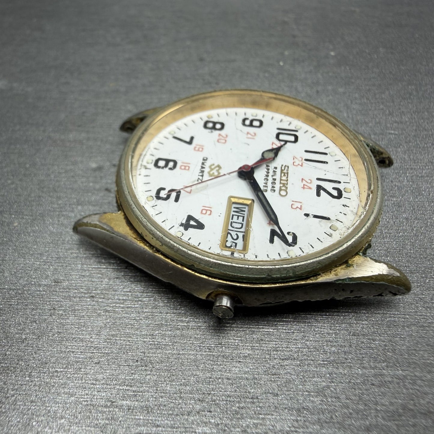 Seiko SQ Railroad Approved Watch Men 34mm White Dial Gold Tone Daydate VTG PARTS6