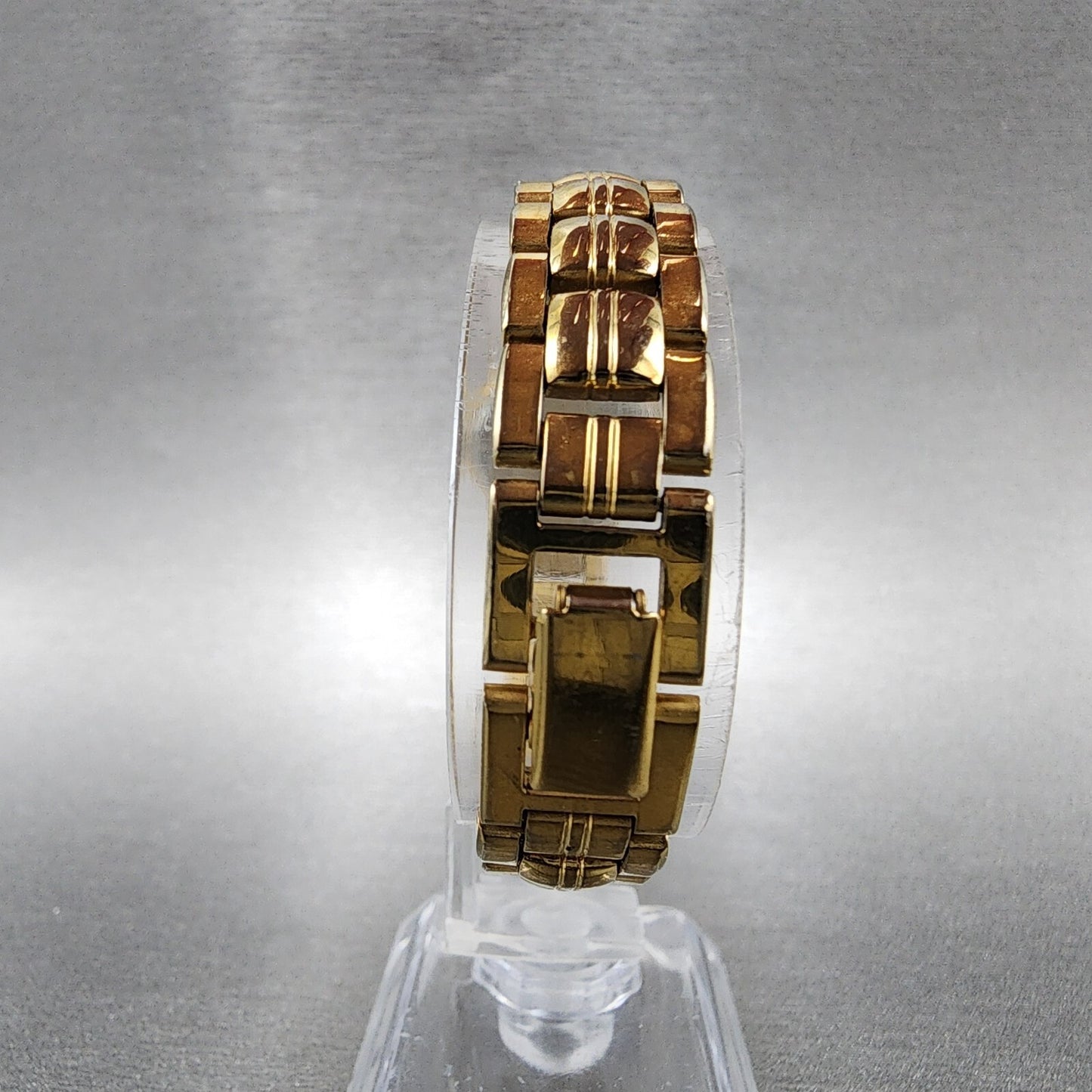 Seiko Watch Women 21mm Black Dial Gold Tone Round V4011111 New Battery7