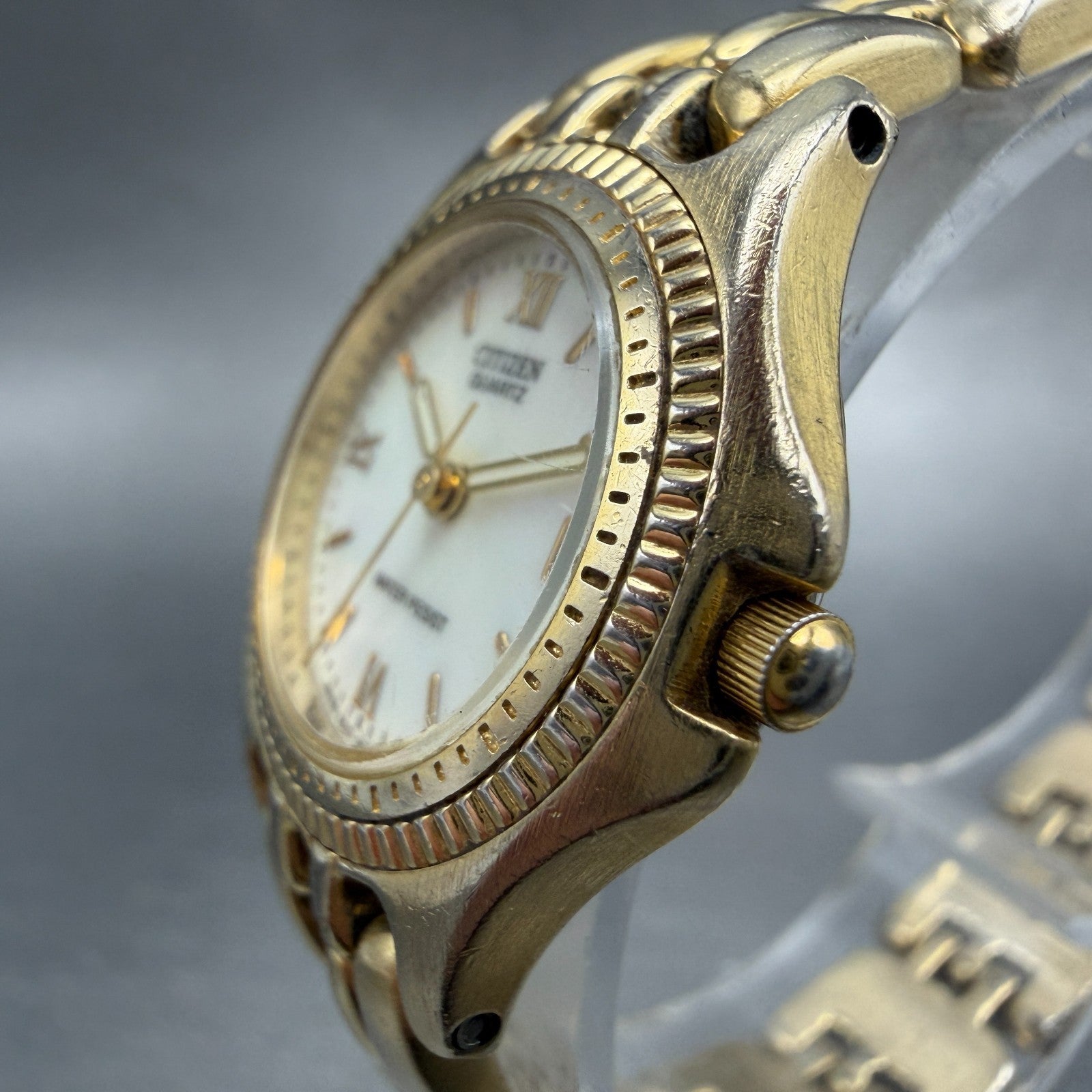 Citizen Watch Women 25mm MOP Dial Gold Tone Date Round 6010-G14083 New Battery2