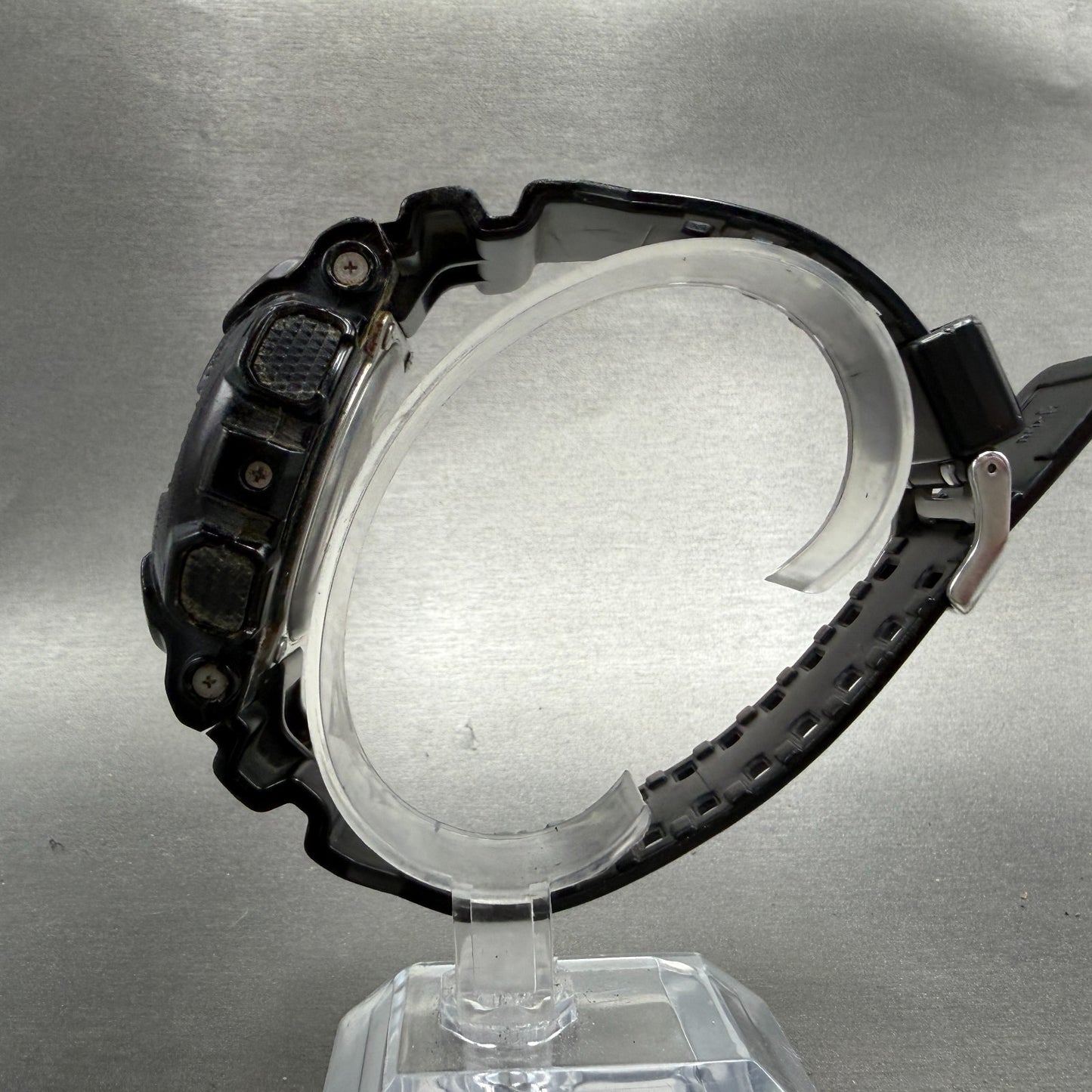Casio G-Shock GD-110 Watch Men 51mm Black Silver Alarm Chronograph New Battery G6