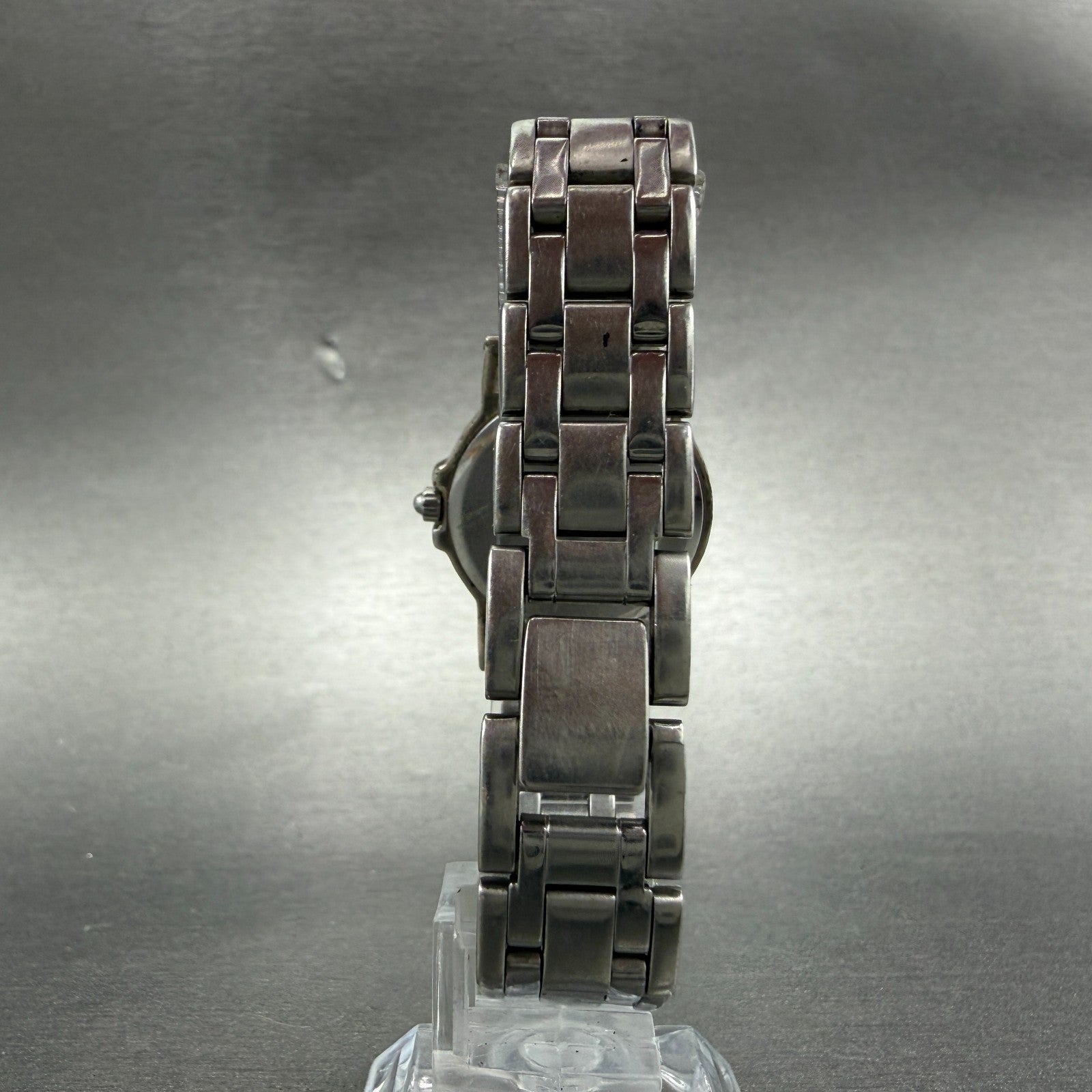 Seiko Watch Women 26mm Cream Dial Silver Tone Round V700-6K99 New Battery VTG7