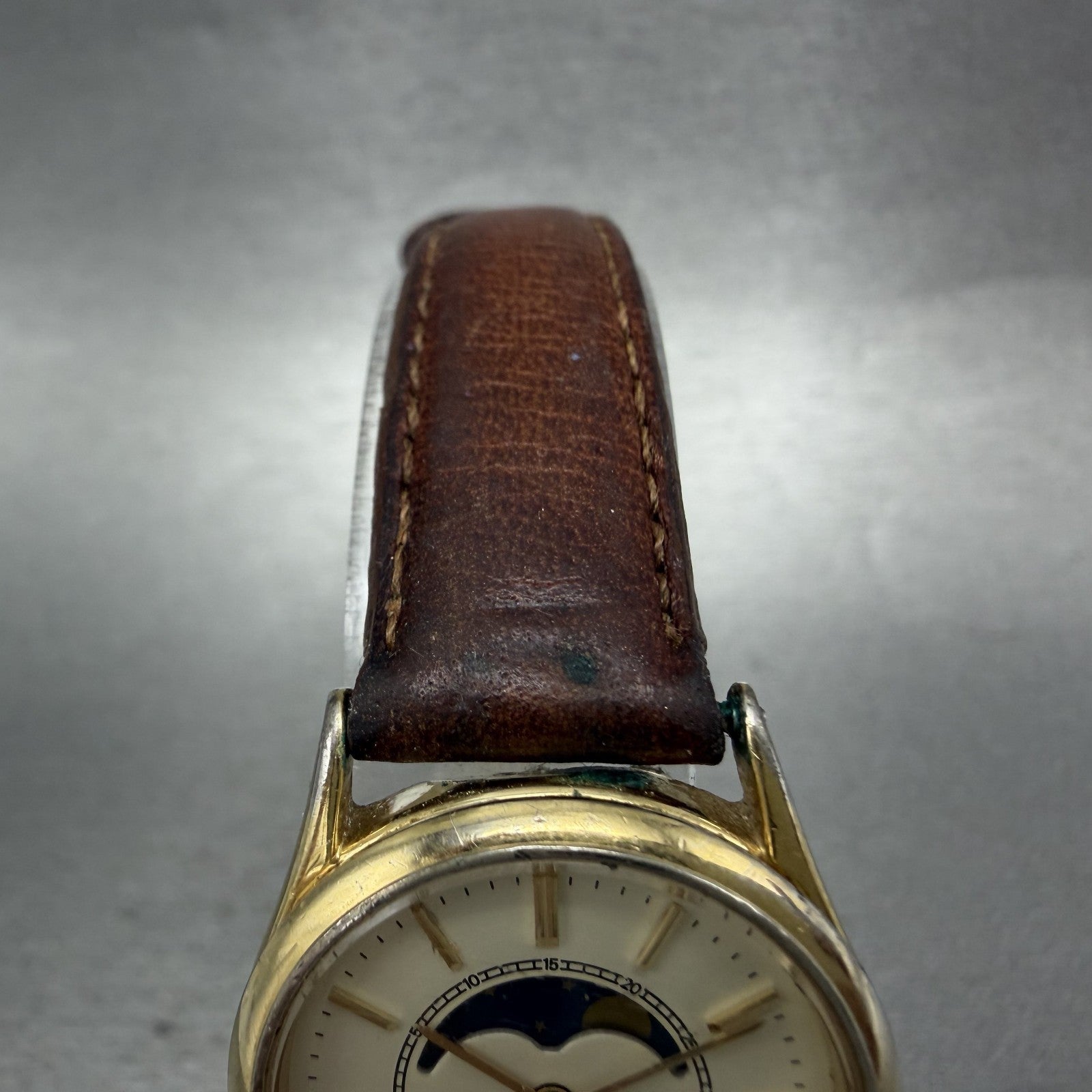 Seiko Moonphase Watch Women 24mm Champa Dial Gold Tone 2A240048 New Battery VTG4