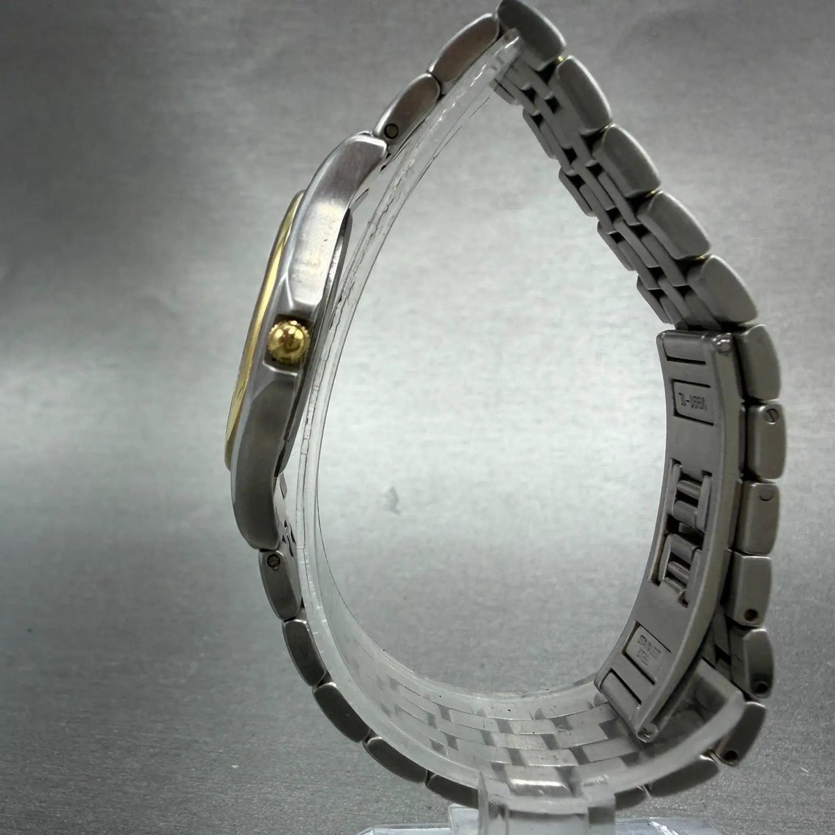Movado Museum Watch Women 28mm Black Dial Two Tone Round 81-E4-0823 New Batteryr6