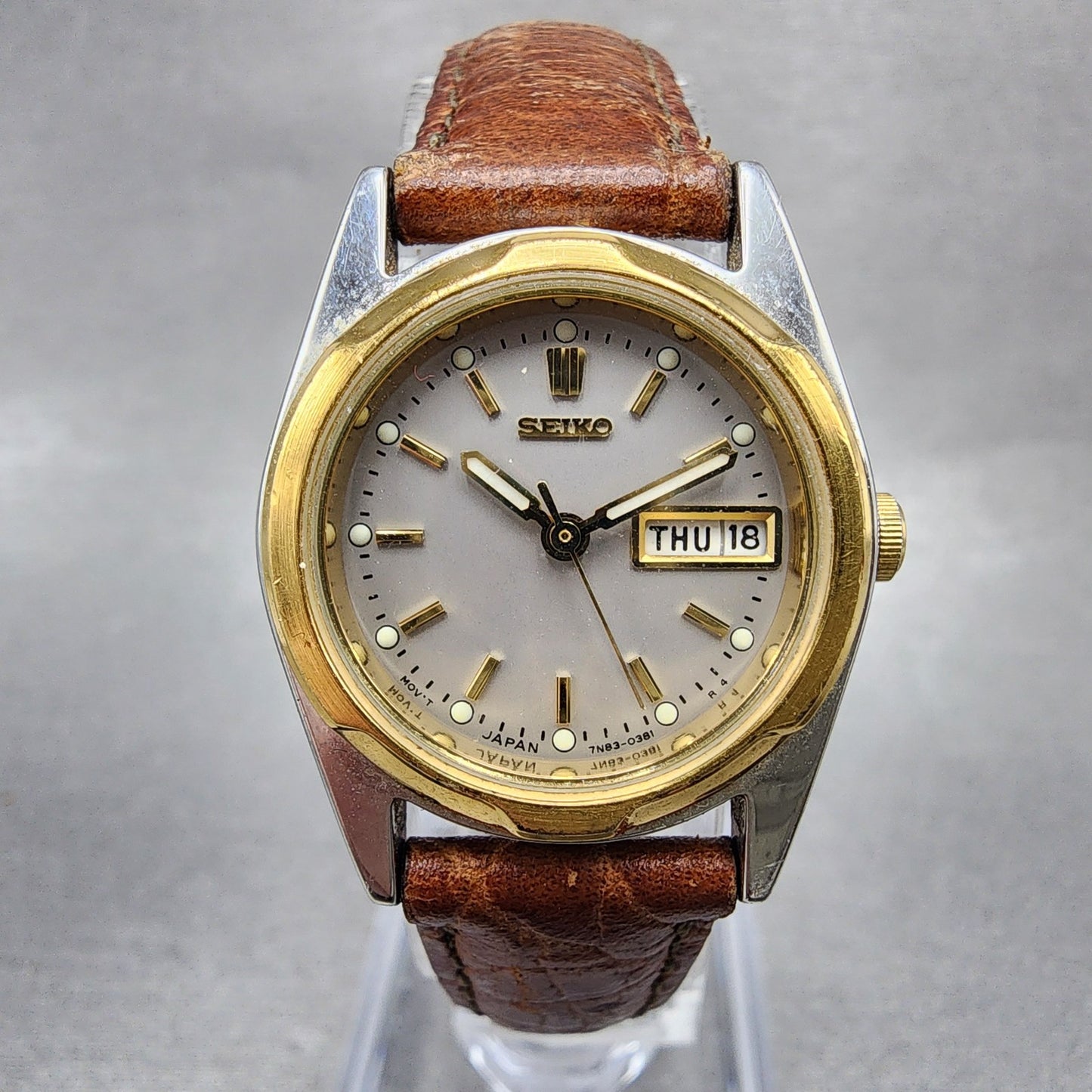 Seiko Watch Women 24mm Gray Dial Two Tone Daydate 7N830169 New Battery ABC12340