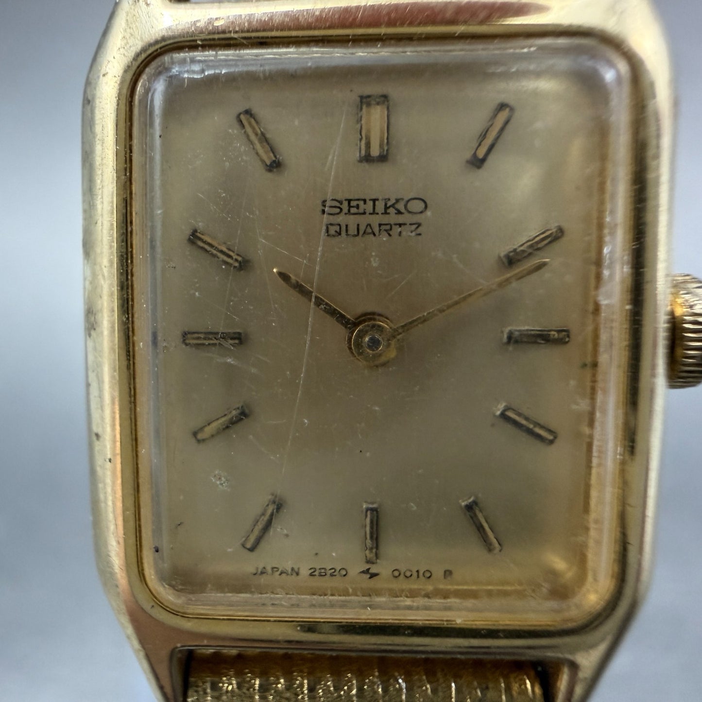 Seiko Tank Watch Women 17mm Champagne Dial Gold Tone VTG 2B20-5000 New Battery1