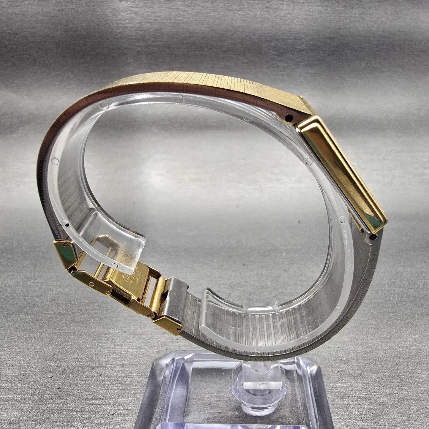 Seiko Tank Watch Men 25mm Gold Dial Gold Tone Rectangle 5P30-5A99 New Batt VTG8