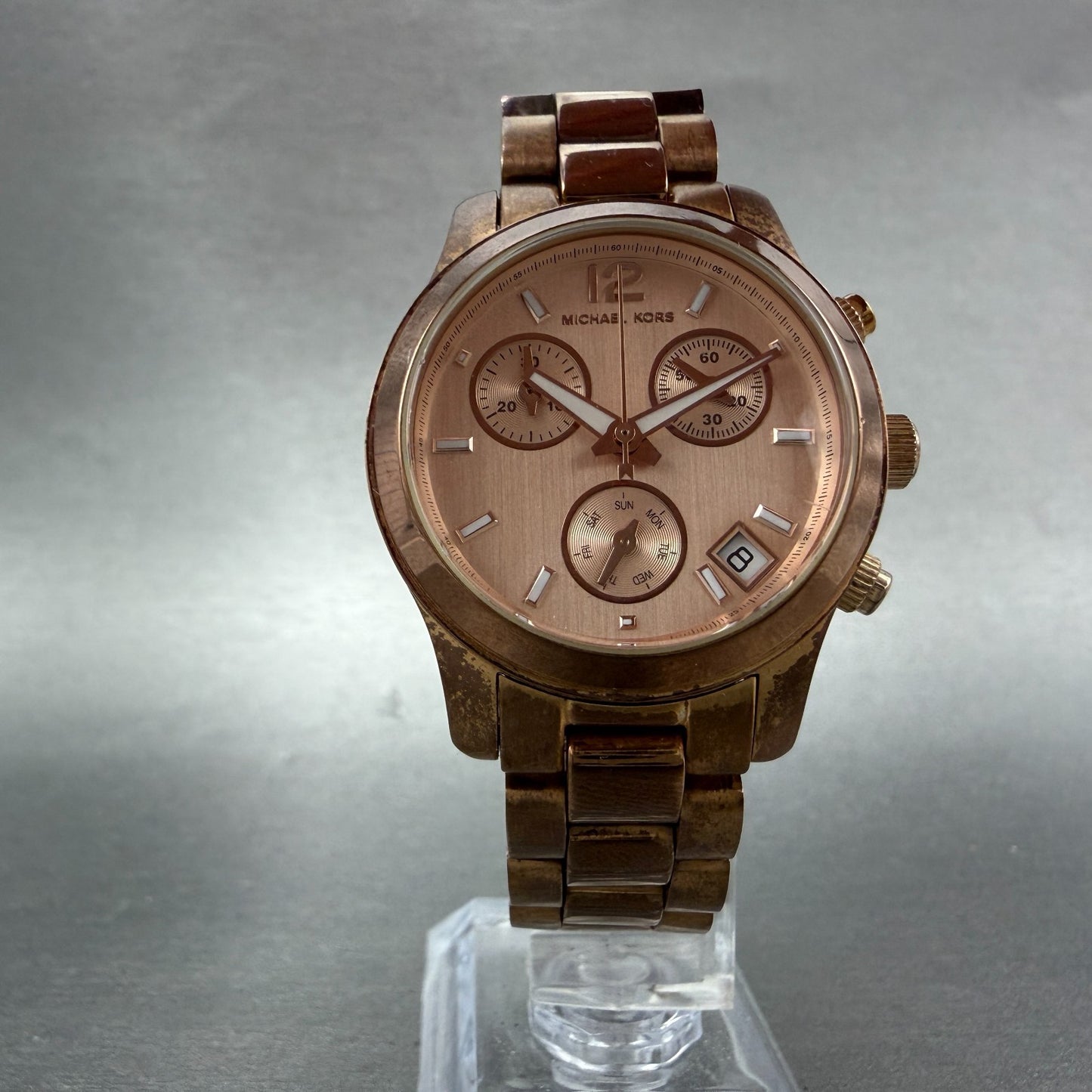 Michael Kors Runway Chronograph Watch Women 33mm Rose Dial Rose Gold New Battery5