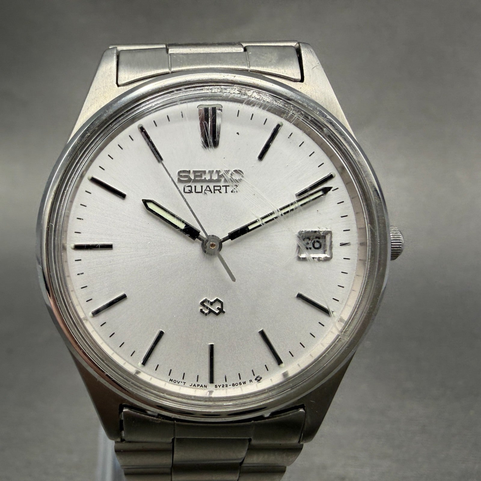 Seiko SQ Watch Men 35mm Silver Dial Silver Tone Date Round 5Y22-8020 New Battery0