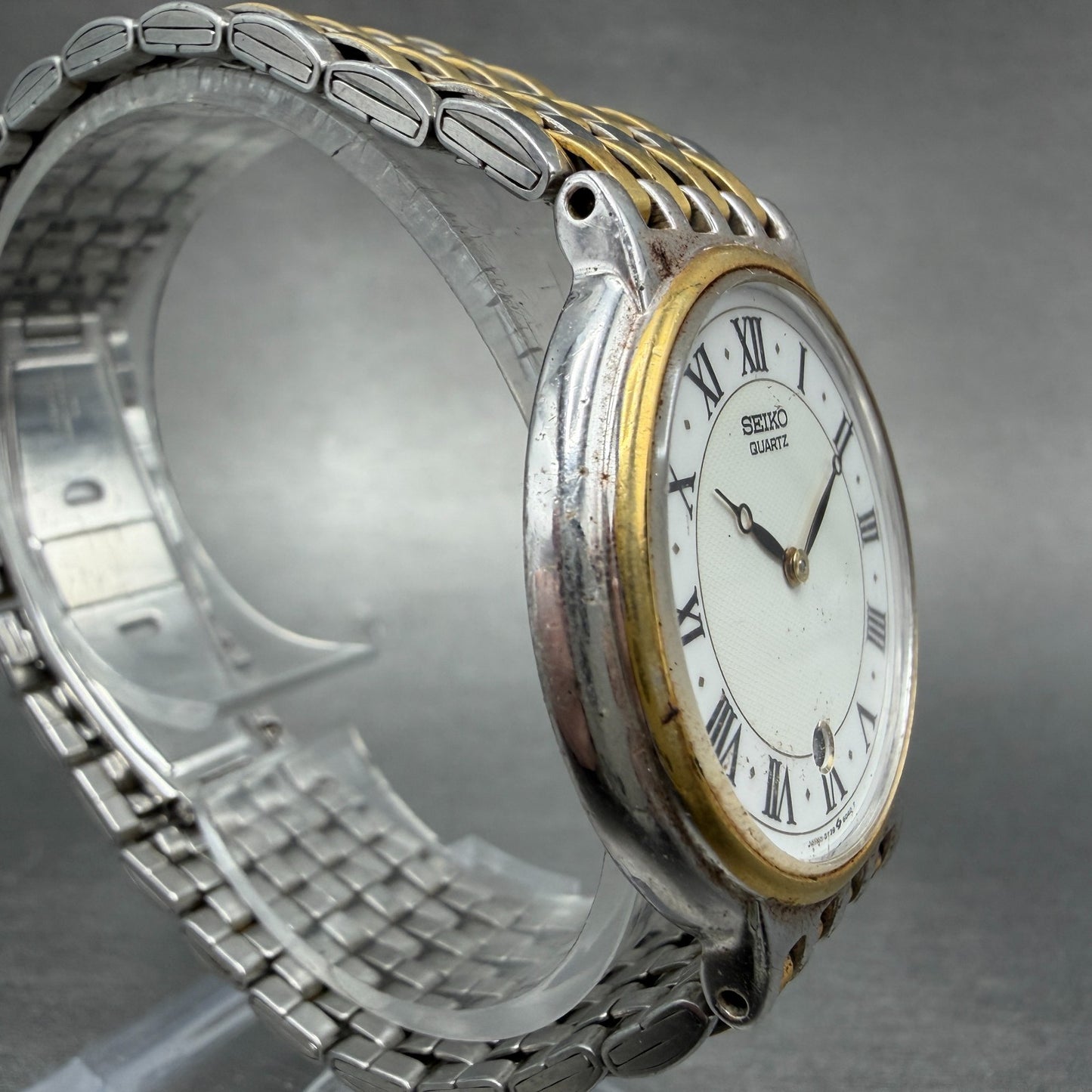 Seiko Watch Men 34mm White Dial Two Tone Date Round 5Y39-8040 New Battery3