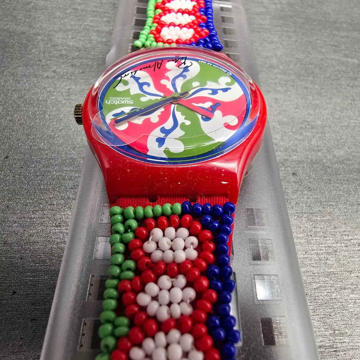 Swatch Special Despite Watch Men 34mm Green Dial Red Case GZ142 New Battery NOS7