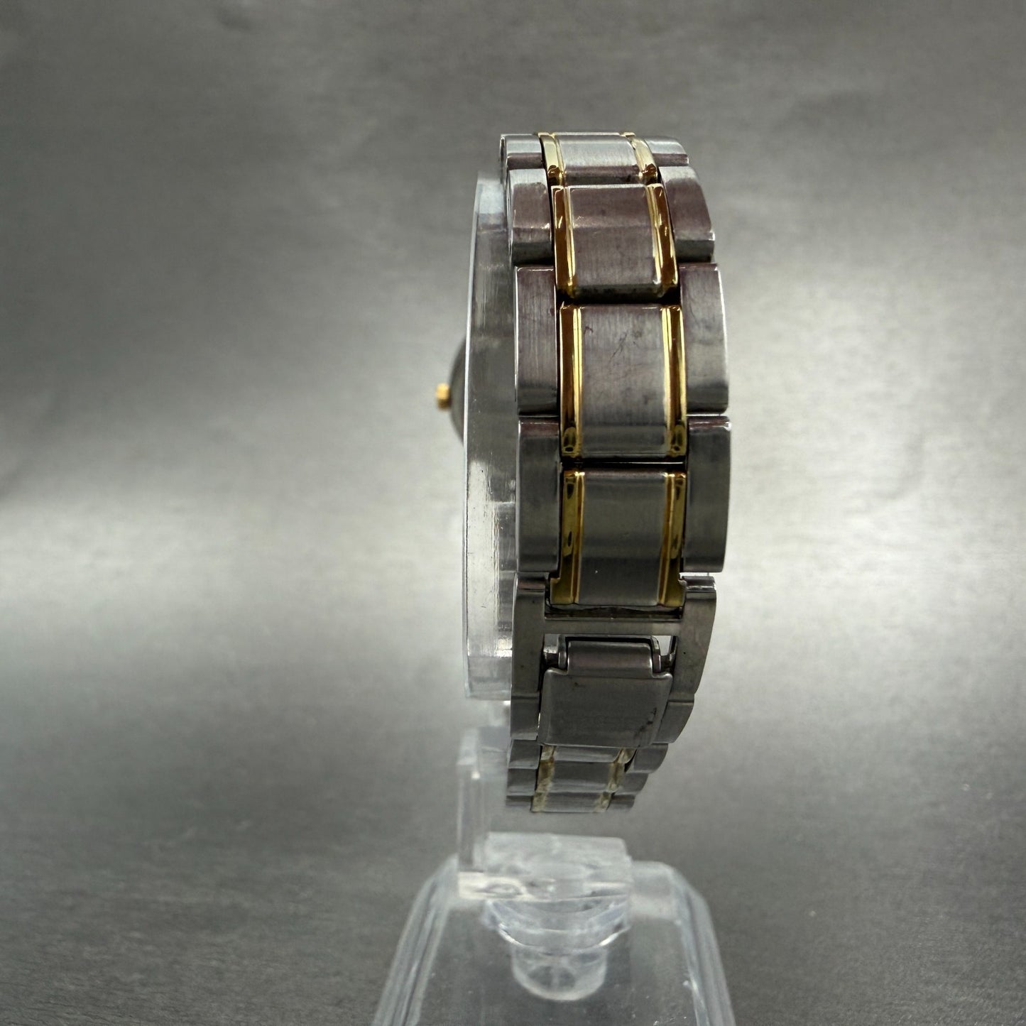 Seiko Watch Women 24mm Black Dial Two Tone Round 7N01-0BA0 New Battery Vintage7